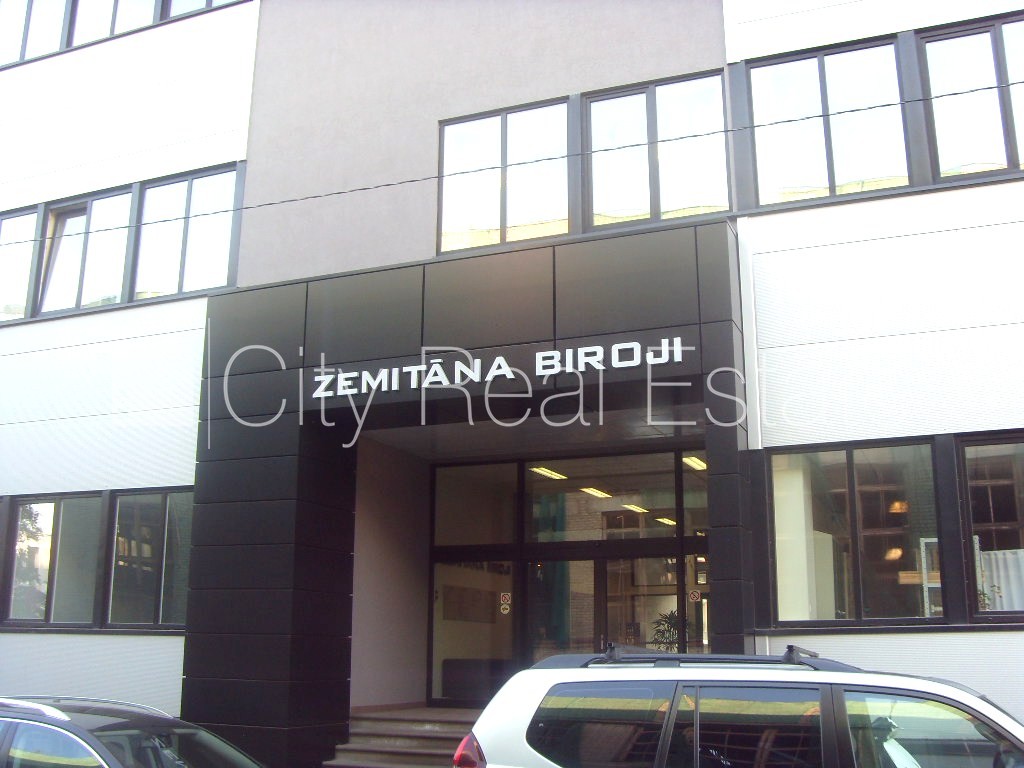 Объявление. Новостройка, фасадный дом, плата за обслуживание одного квадратного метра в  месяц, объект охраняет Цена: 330 EUR/мес. Foto #13