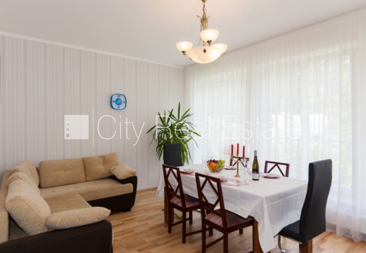 Sludinājumi. Pagalma ēka, renovēta māja, labiekārtots apzaļumots pagalms, slēgts pagalms, teritorijas Cena: 800 EUR/mēn Foto #3