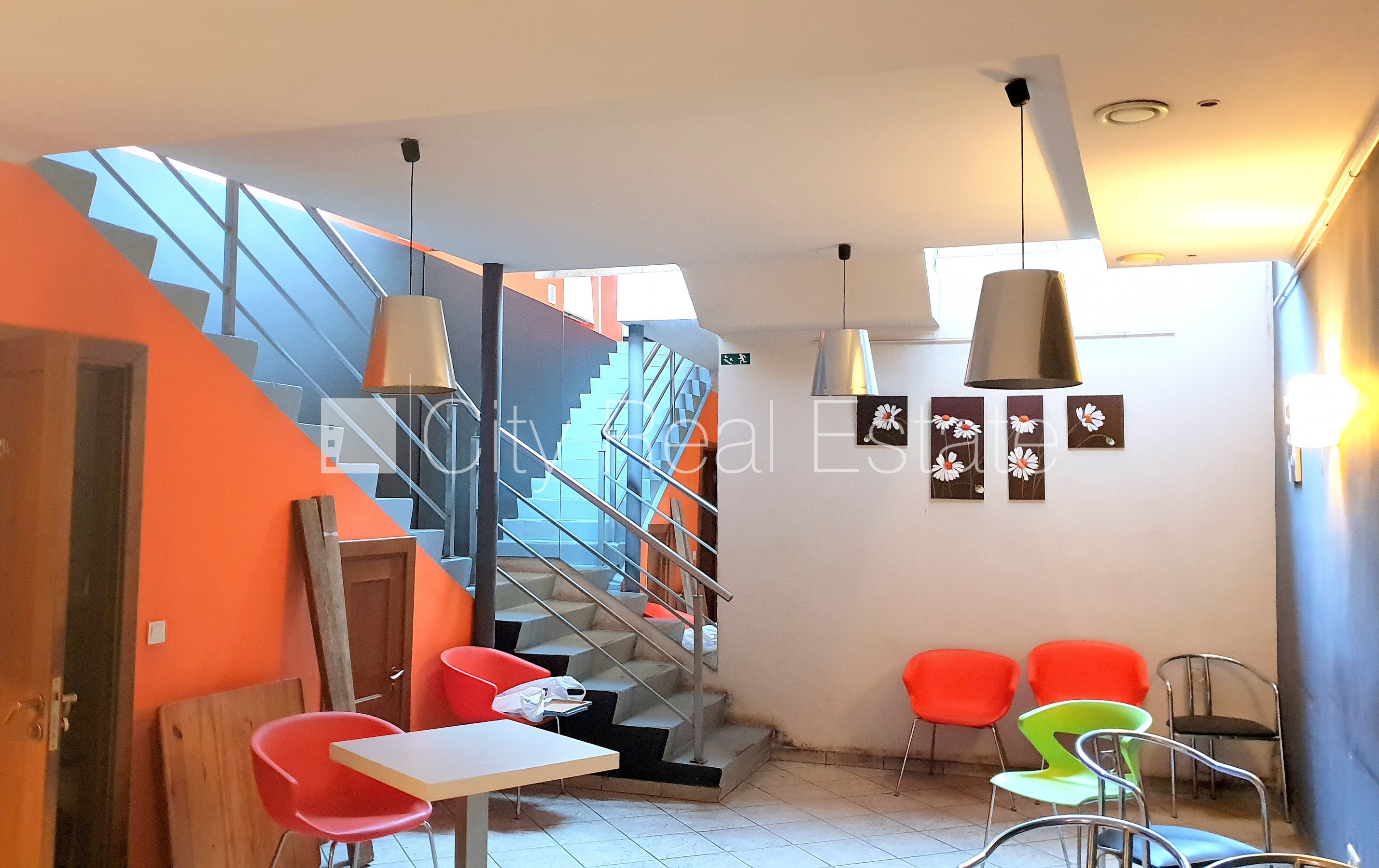 Sludinājumi. Zeme īpašumā, fasādes māja, ķieģeļu mūra sienas, fasāde ar dekoratīvo apmetumu, labiekārtota Cena: 139500 EUR Foto #7