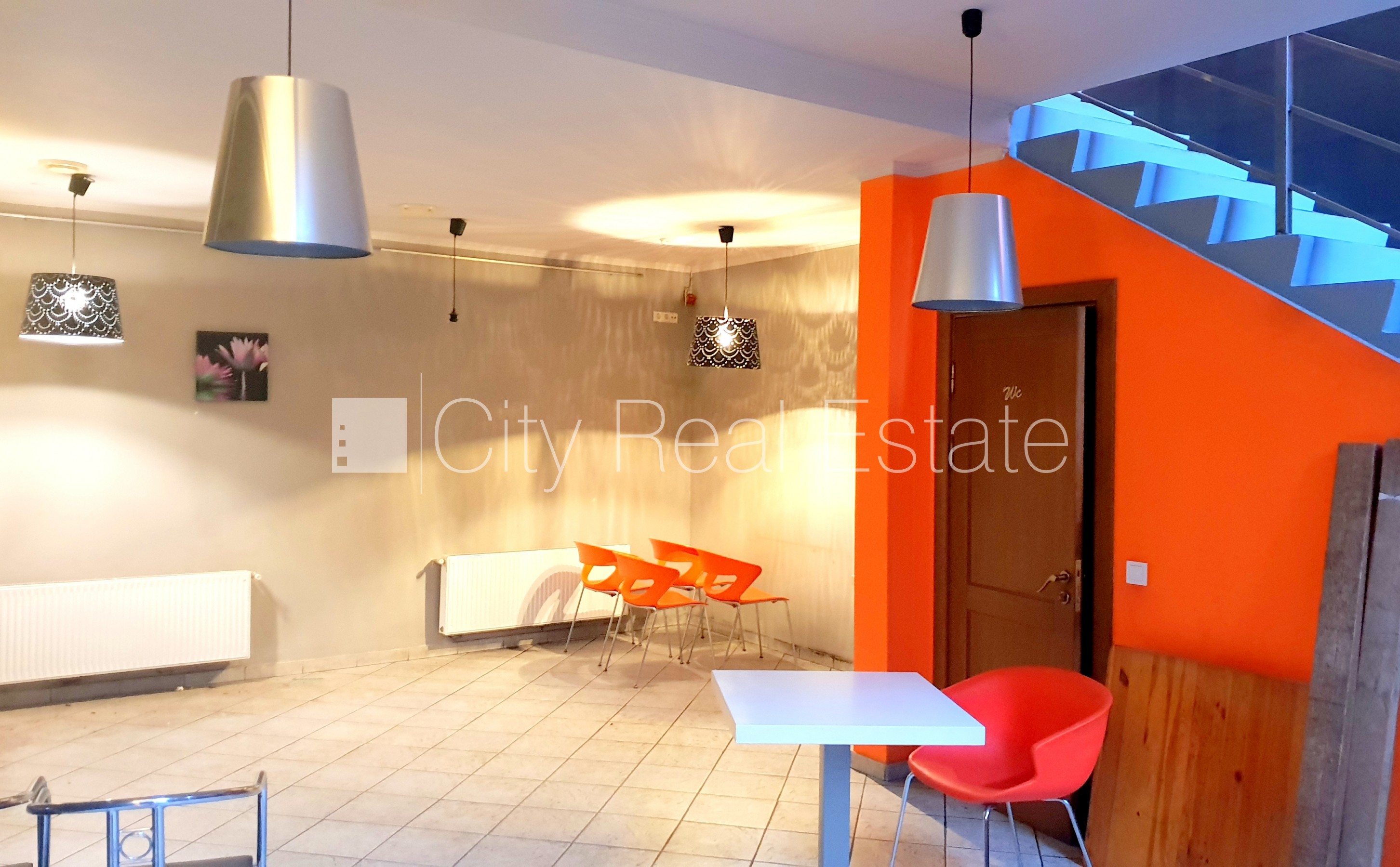 Sludinājumi. Zeme īpašumā, fasādes māja, ķieģeļu mūra sienas, fasāde ar dekoratīvo apmetumu, labiekārtota Cena: 139500 EUR Foto #6