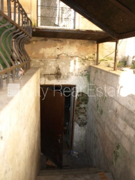 Sludinājumi. Par īres/nomas un līguma nosacījumiem var vienoties individuāli, fasādes māja, slēgts pagalms, Cena: 900 EUR/mēn Foto #24