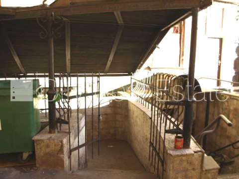 Sludinājumi. Par īres/nomas un līguma nosacījumiem var vienoties individuāli, fasādes māja, slēgts pagalms, Cena: 900 EUR/mēn Foto #25