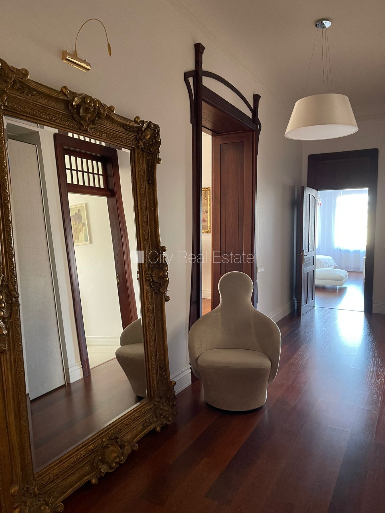 Sludinājumi. Fasādes māja, slēgts pagalms, vieta automašīnai, ieeja no pagalma, luksuss apartamenti  161 m2, ir Cena: 640000 EUR Foto #14