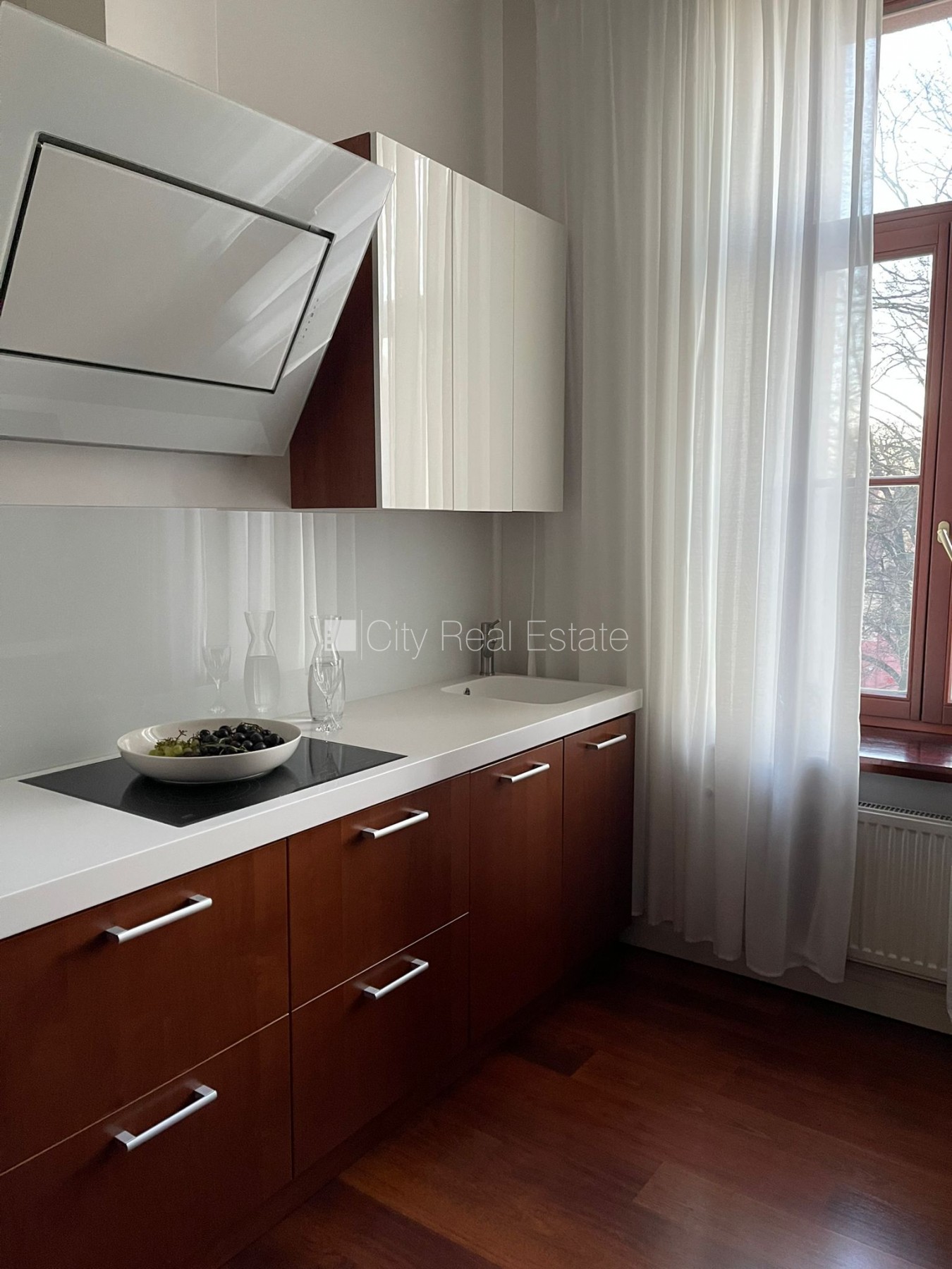 Sludinājumi. Fasādes māja, slēgts pagalms, vieta automašīnai, ieeja no pagalma, luksuss apartamenti  161 m2, ir Cena: 640000 EUR Foto #15