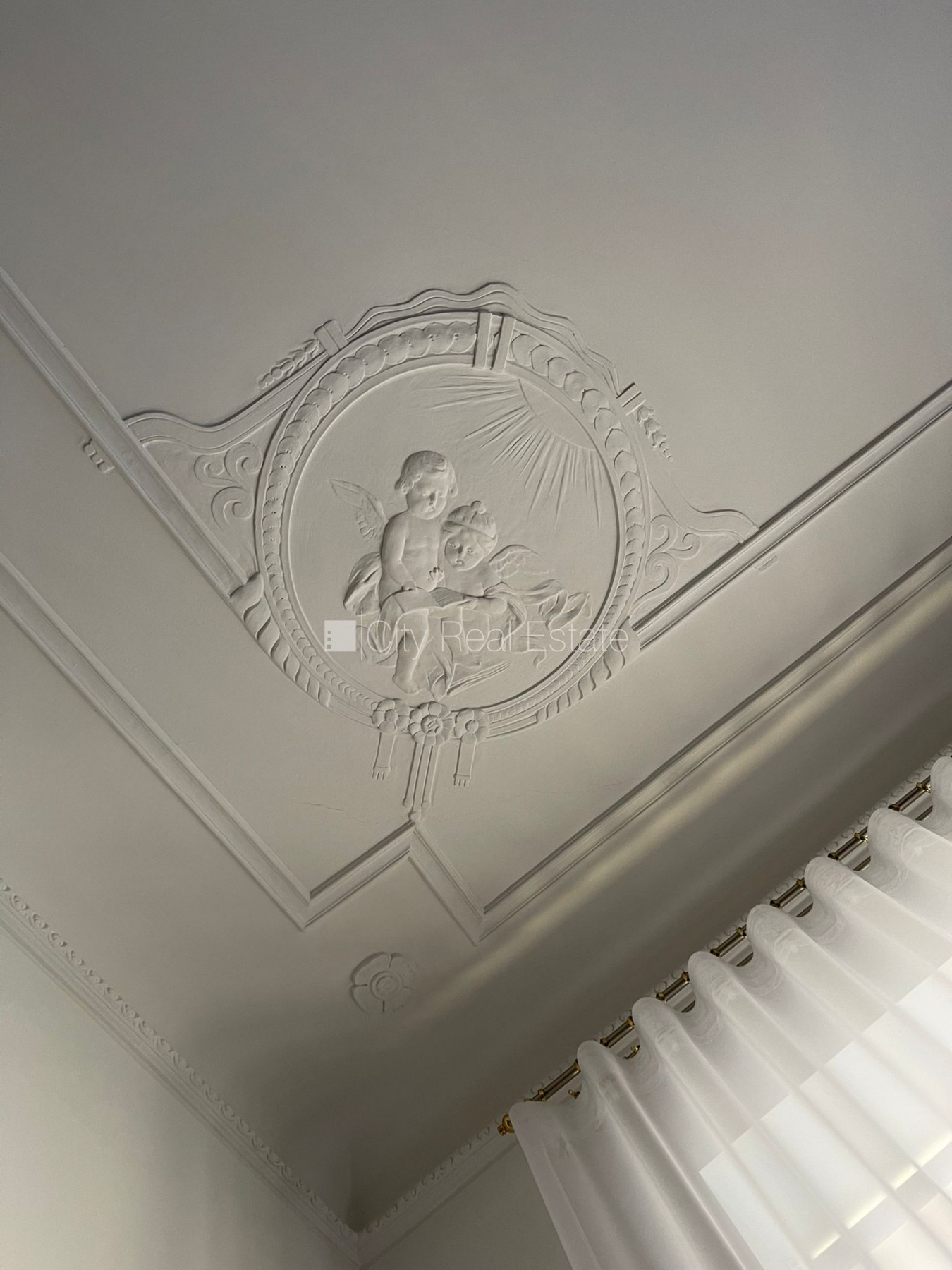 Sludinājumi. Fasādes māja, slēgts pagalms, vieta automašīnai, ieeja no pagalma, luksuss apartamenti  161 m2, ir Cena: 640000 EUR Foto #19