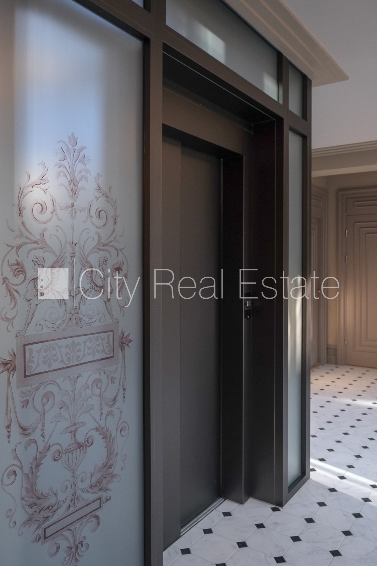 Объявление. Проект - Kalpaka Residence, фасадный дом, реновированный дом, закрытый двор, объект охраняет Цена: 290000 EUR Foto #6