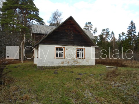 Sludinājumi. Viensēta, dzīvokļu skaits ēkā  2 gab., dzīvokļus nepārdod atsevišķi, bet visu īpašumu kopā, fasāde Cena: 127000 EUR Foto #2