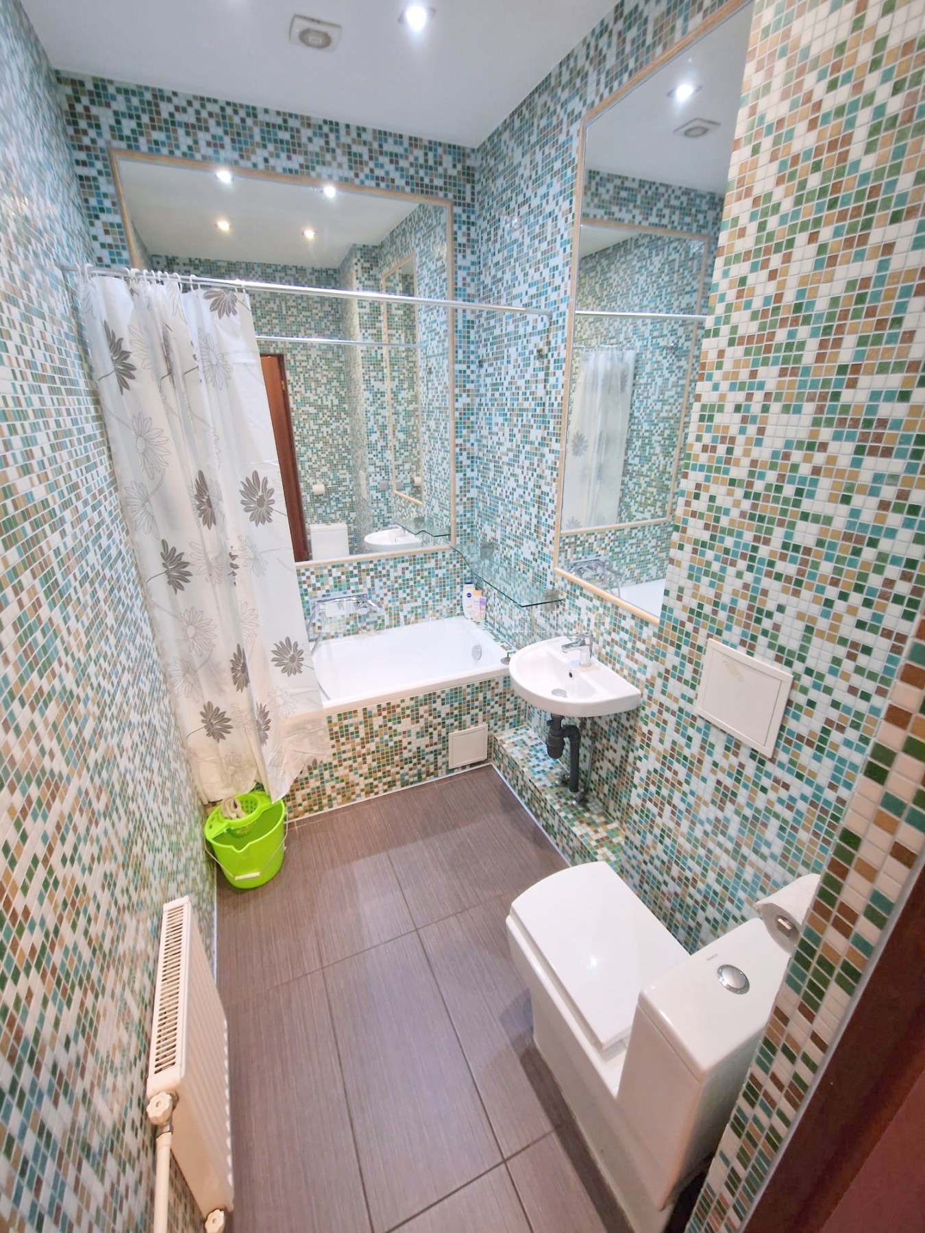 Sludinājumi. Projekts - Aleksandra Čaka 33, pagalma ēka, slēgts pagalms, ieeja no pagalma, kāpņu telpa pēc Cena: 420 EUR/mēn Foto #21