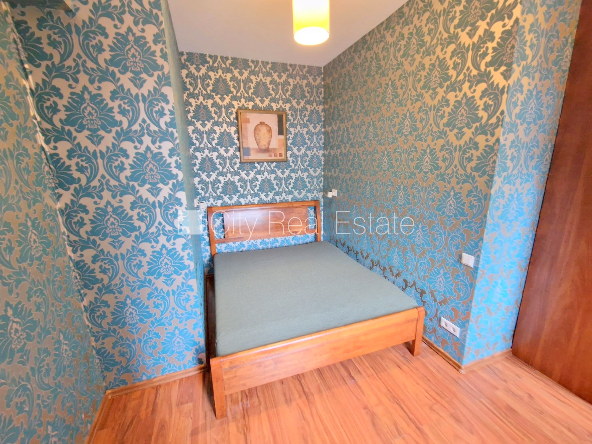 Sludinājumi. Projekts - Aleksandra Čaka 33, pagalma ēka, slēgts pagalms, ieeja no pagalma, kāpņu telpa pēc Cena: 420 EUR/mēn Foto #12