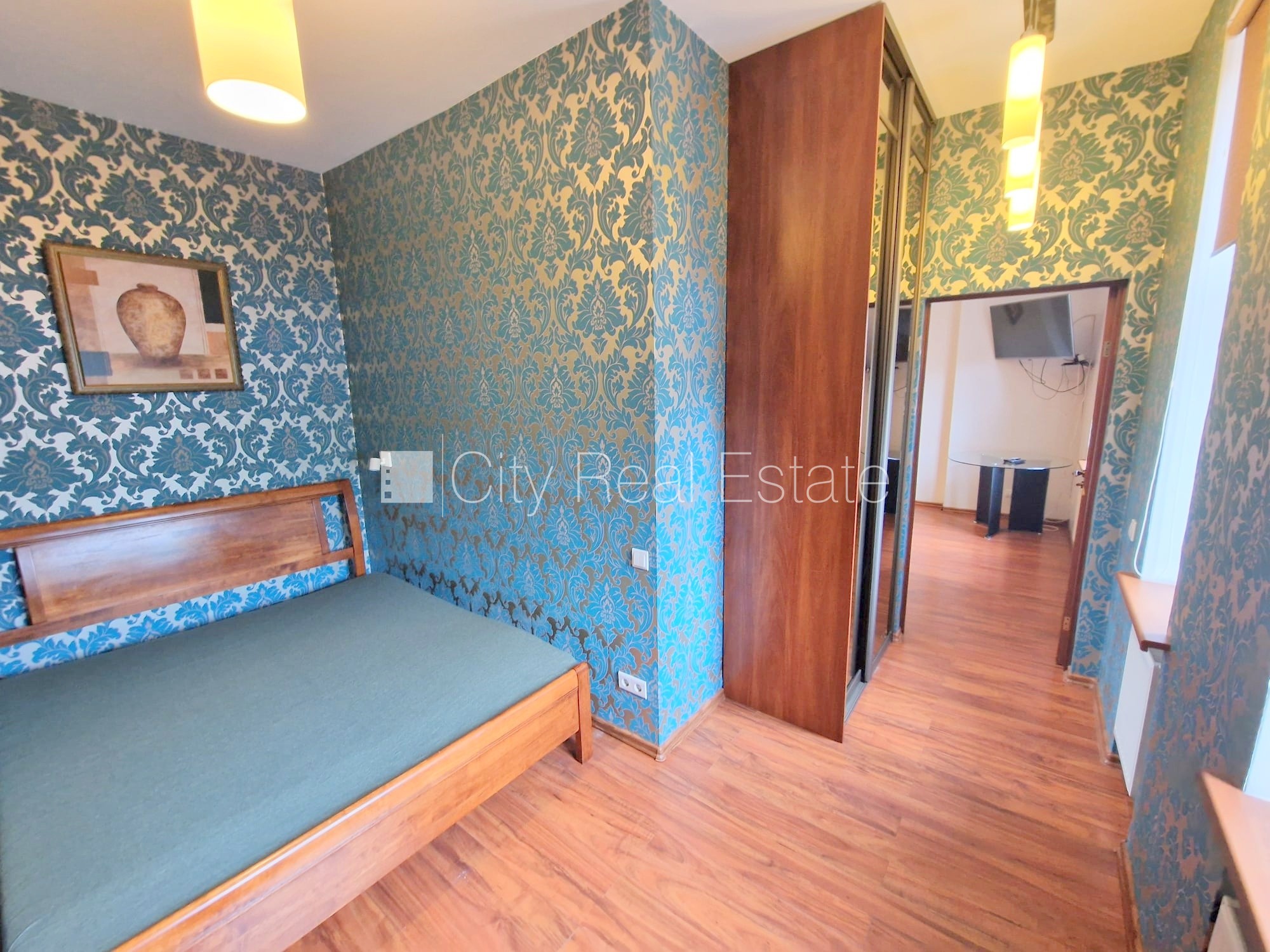 Sludinājumi. Projekts - Aleksandra Čaka 33, pagalma ēka, slēgts pagalms, ieeja no pagalma, kāpņu telpa pēc Cena: 420 EUR/mēn Foto #14