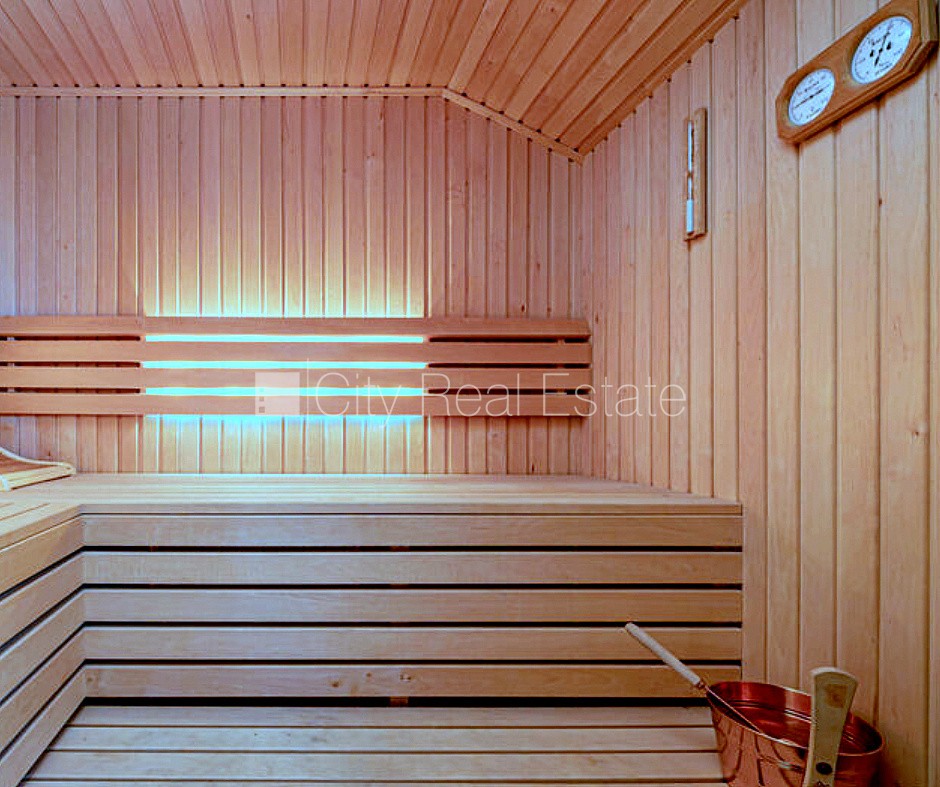 Sludinājumi. Zeme īpašumā, fasādes māja, renovēta māja, labiekārtota apzaļumota teritorija, bruģēts Cena: 595000 EUR Foto #16