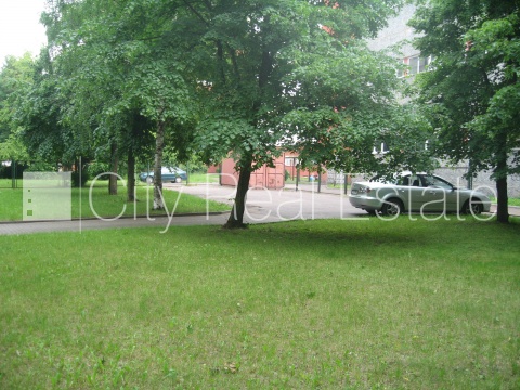 Sludinājumi. Fasādes māja, šīfera jumta segums, labiekārtots apzaļumots pagalms, iežogota teritorija, iežogota Cena: 380000 EUR Foto #20