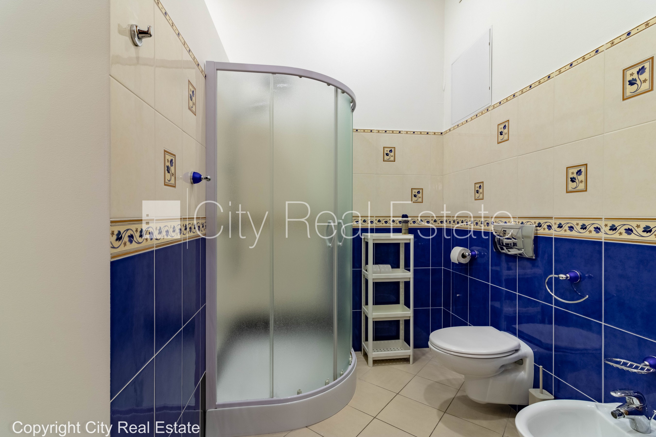 Sludinājumi. Projekts - Ausekļa 5, zeme īpašumā, fasādes māja, renovēta māja, ķieģeļu mūra sienas, labiekārtota Cena: 510000 EUR Foto #24