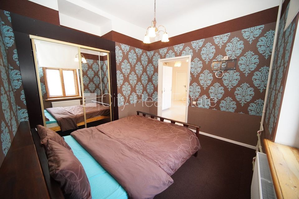 Sludinājumi. Fasādes māja, renovēta māja, ieeja no ielas, ir lifts, kāpņu telpa pēc kosmētiskā remonta, balkons, Cena: 600 EUR/mēn Foto #17