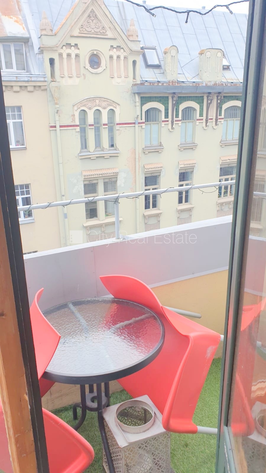 Sludinājumi. Fasādes māja, renovēta māja, ieeja no ielas, ir lifts, kāpņu telpa pēc kosmētiskā remonta, balkons, Cena: 600 EUR/mēn Foto #8