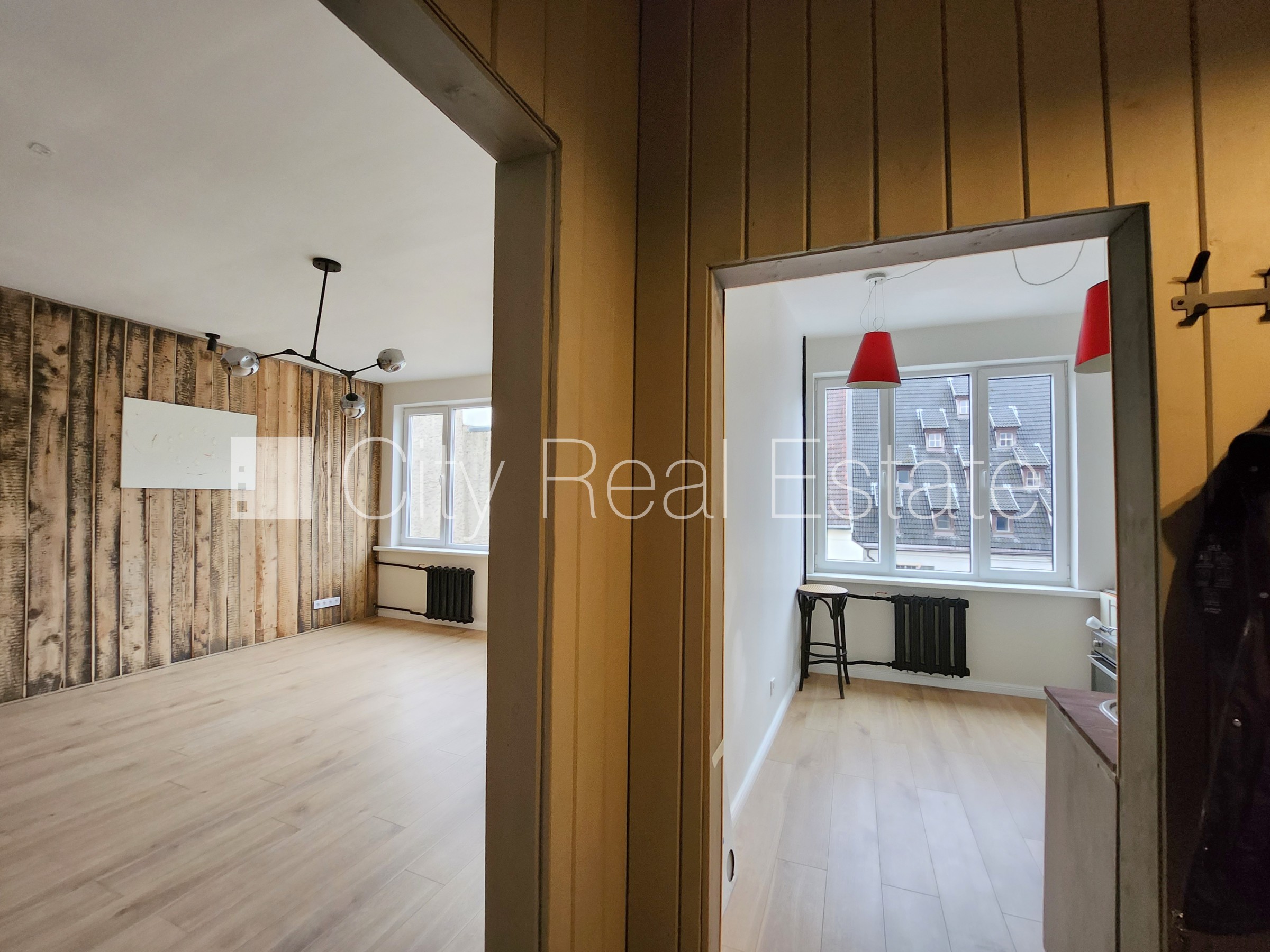 Sludinājumi. Fasādes māja, renovēta māja, bruģēts piebraucamais ceļš, viena istaba caurstaigājama, virtuve, Cena: 117000 EUR Foto #8