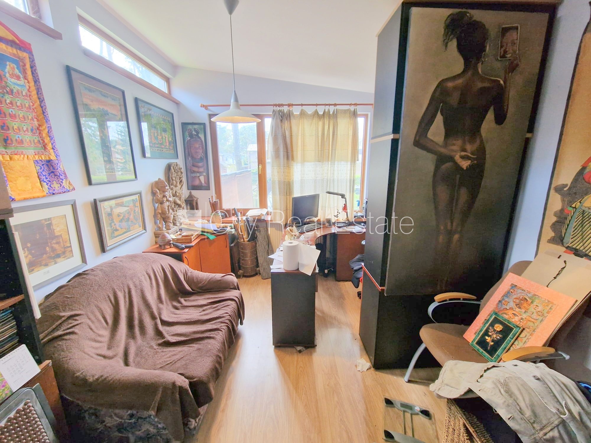 Sludinājumi. Fasādes māja, renovēta māja, slēgts pagalms, iežogota teritorija, vieta automašīnai, ieeja no Cena: 1200 EUR/mēn Foto #11