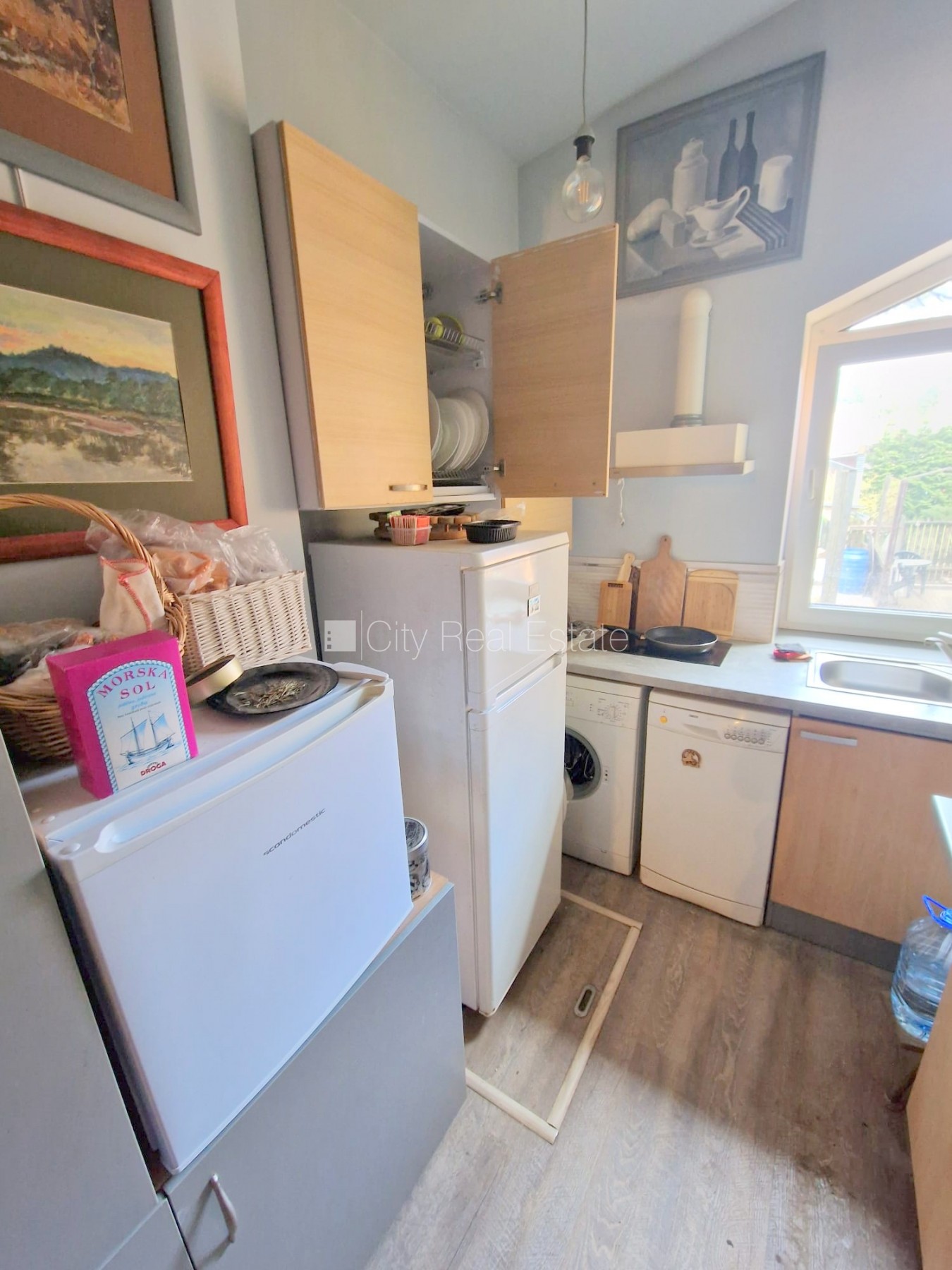 Sludinājumi. Fasādes māja, renovēta māja, slēgts pagalms, iežogota teritorija, vieta automašīnai, ieeja no Cena: 1200 EUR/mēn Foto #9