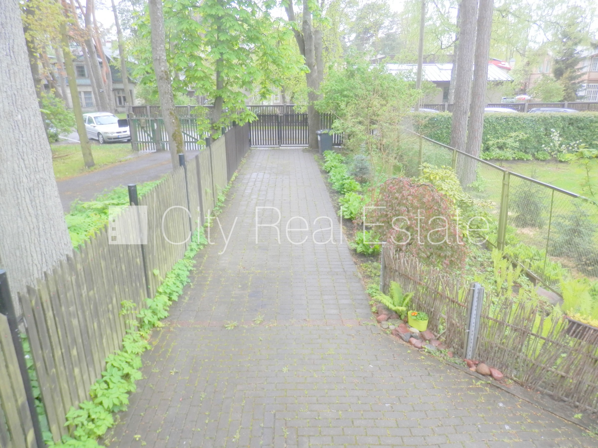 Sludinājumi. Fasādes māja, renovēta māja, slēgts pagalms, iežogota teritorija, vieta automašīnai, ieeja no Cena: 1200 EUR/mēn Foto #12