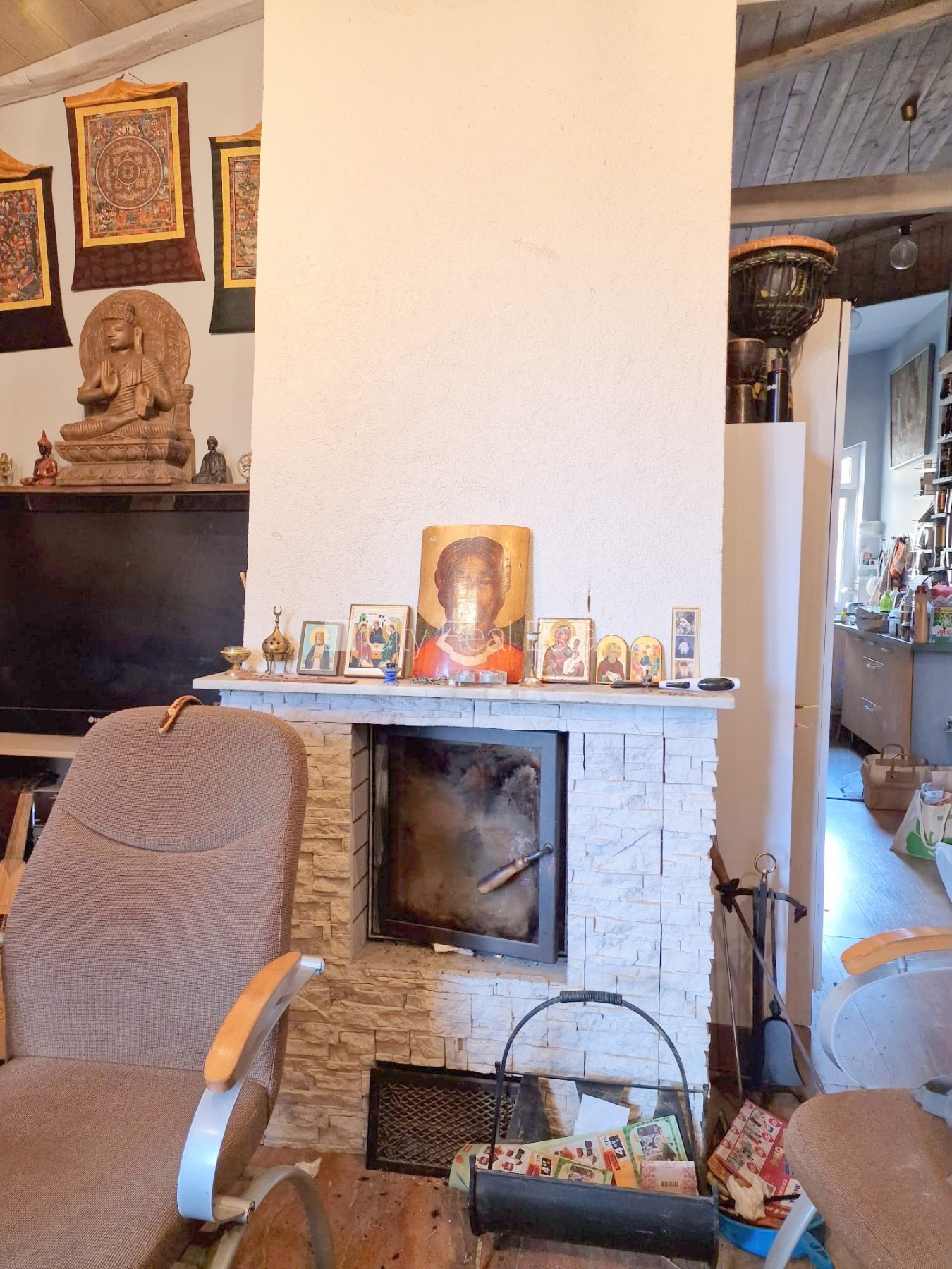 Sludinājumi. Fasādes māja, renovēta māja, slēgts pagalms, iežogota teritorija, vieta automašīnai, ieeja no Cena: 1200 EUR/mēn Foto #3