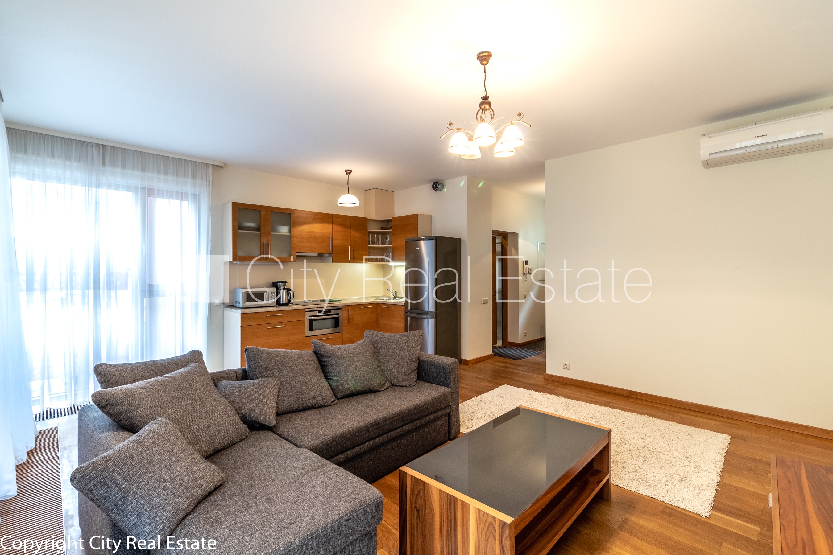 Sludinājumi. Zeme īpašumā, jaunceltne, fasādes māja, bruģēts piebraucamais ceļš, ieeja no ielas, luksuss Cena: 302000 EUR Foto #3