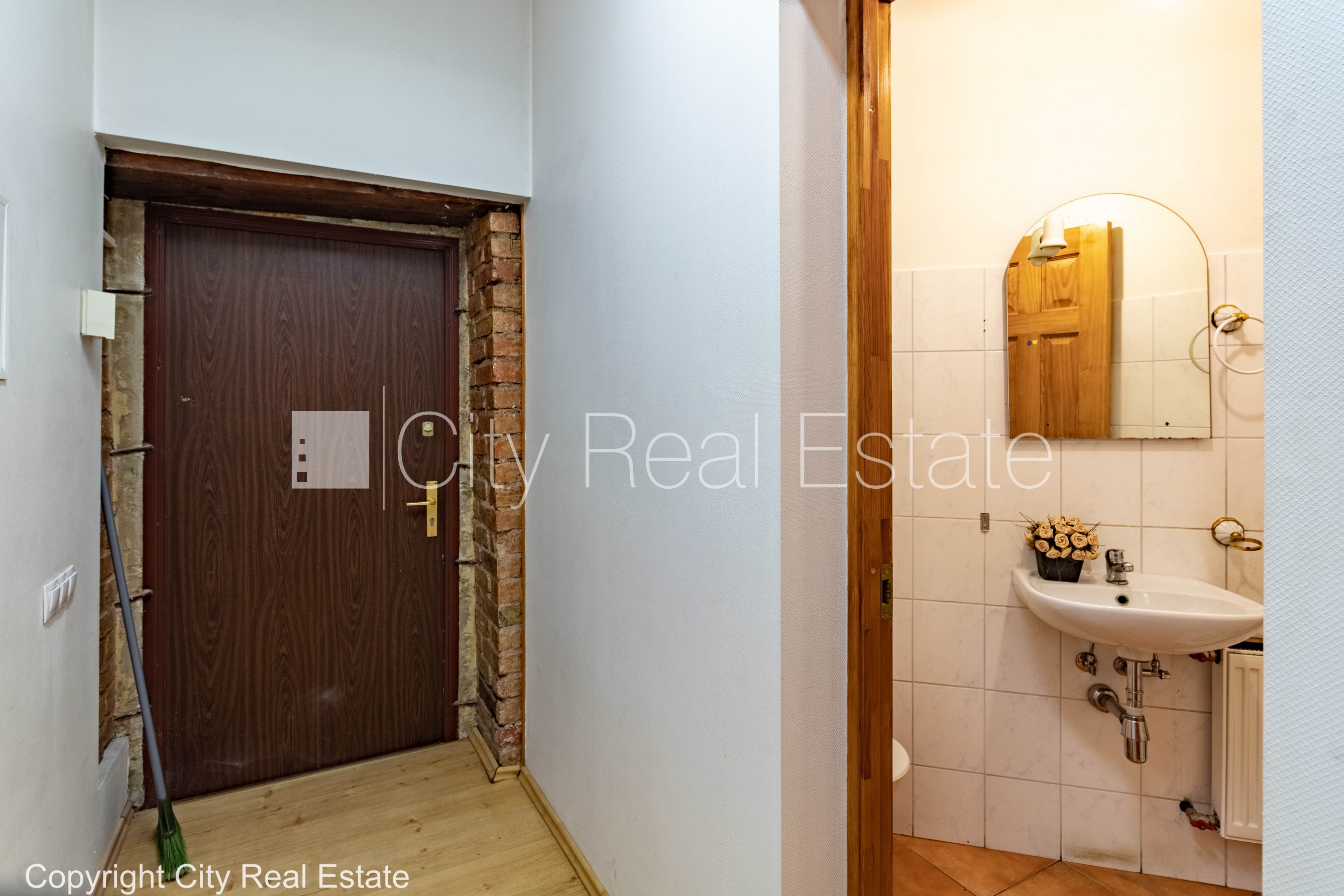 Sludinājumi. Projekts - Krišjāņa Valdemāra 39, pagalma ēka, vieta automašīnai, ieeja no pagalma, kāpņu telpa pēc Cena: 157000 EUR Foto #20