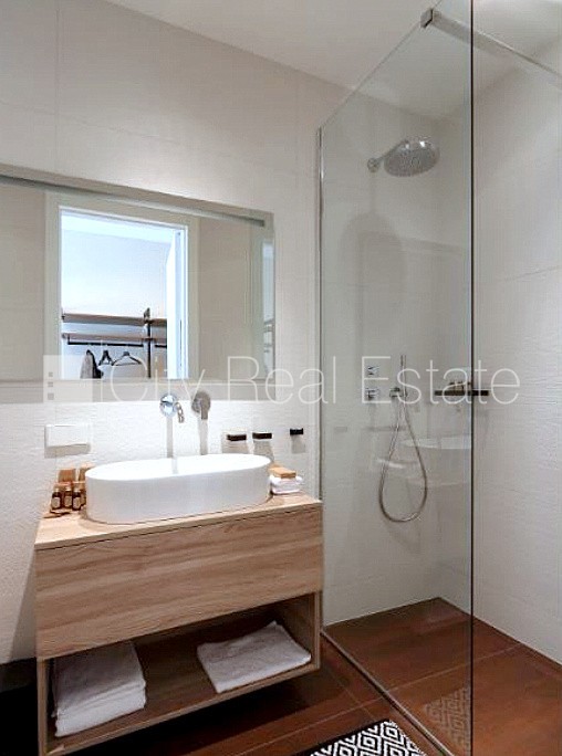 Sludinājumi. Projekts - Tal Residence, jaunceltne, pazemes autostāvvieta, apsargāta teritorija, ieeja no ielas Cena: 495000 EUR Foto #7