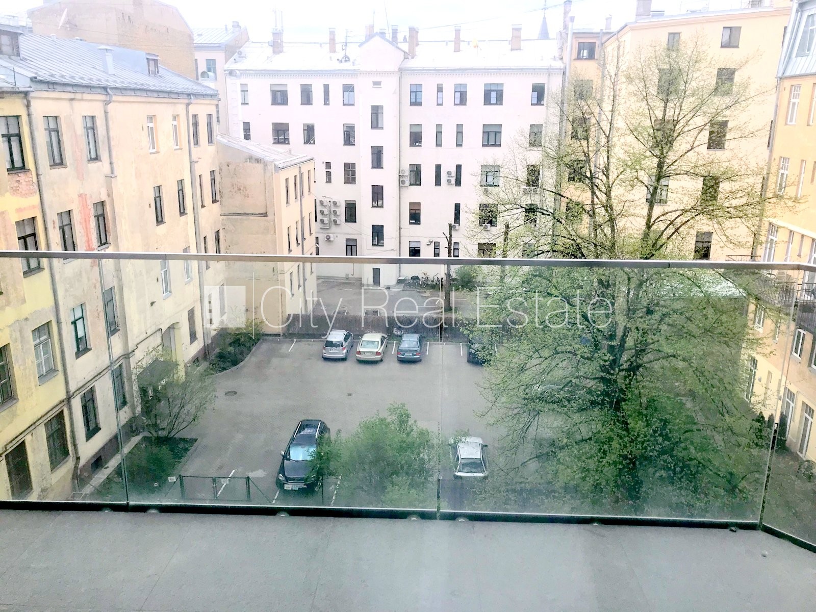 Sludinājumi. Projekts - Tal Residence, zeme īpašumā, rindu māja, monolīta betona sienas, pagrabstāvā pieejama Cena: 970000 EUR Foto #25