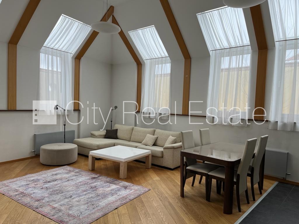 Sludinājumi. Fasādes māja, renovēta māja, ieeja no ielas, ir lifts, kāpņu telpa pēc kapitālā remonta, terase, Cena: 1200 EUR/mēn Foto #6