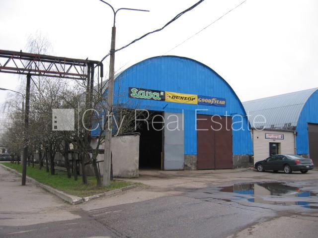 Sludinājumi. Iežogota teritorija, slēgta teritorija, iežogota teritorija ar betona paneļu sētu, vieta vairākām Cena: 978 EUR/mēn Foto #5