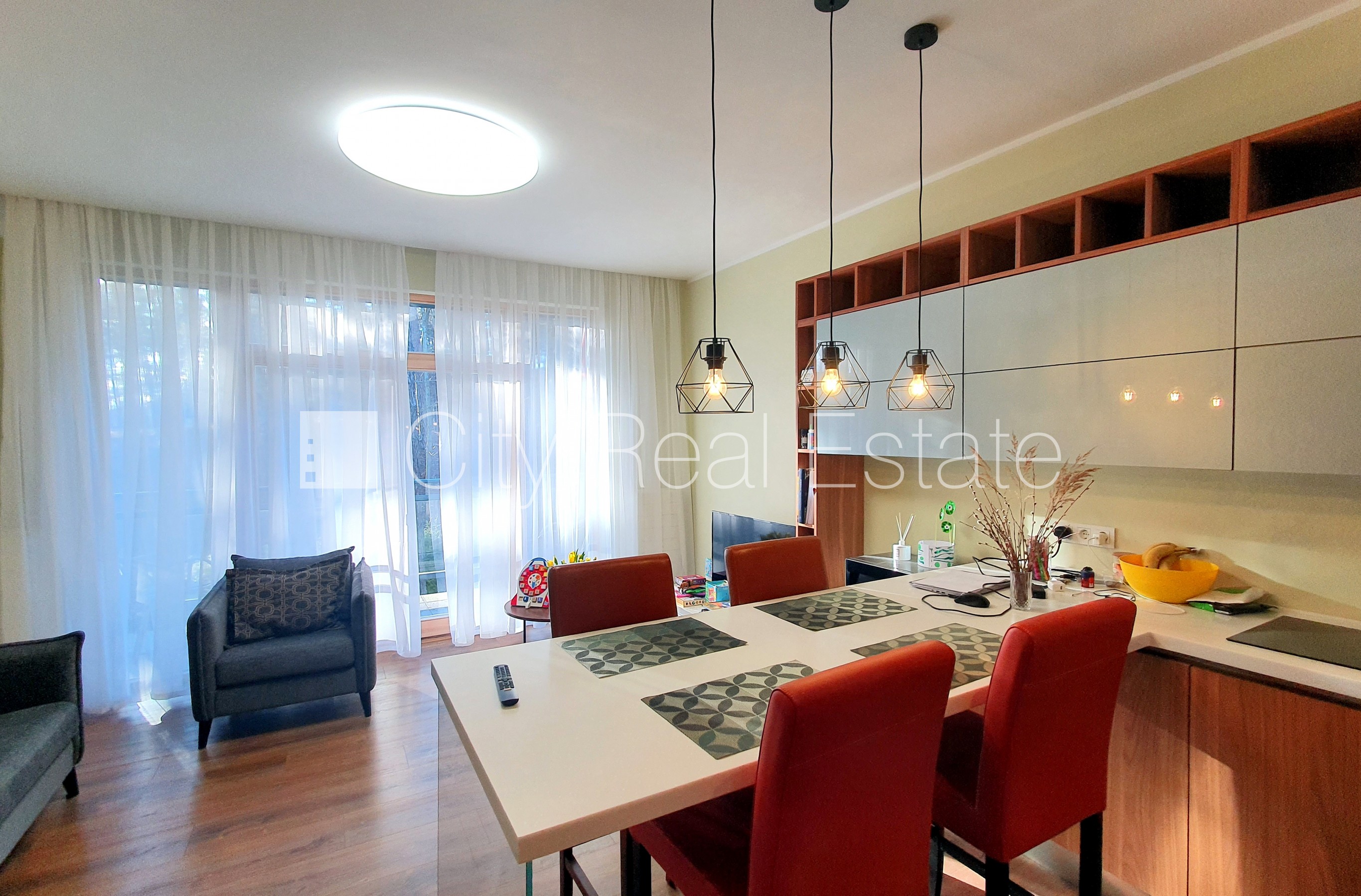 Sludinājumi. Projekts - Jūrmalas Pērle, zeme īpašumā, jaunceltne, labiekārtota apzaļumota teritorija, slēgta Cena: 250000 EUR Foto #2