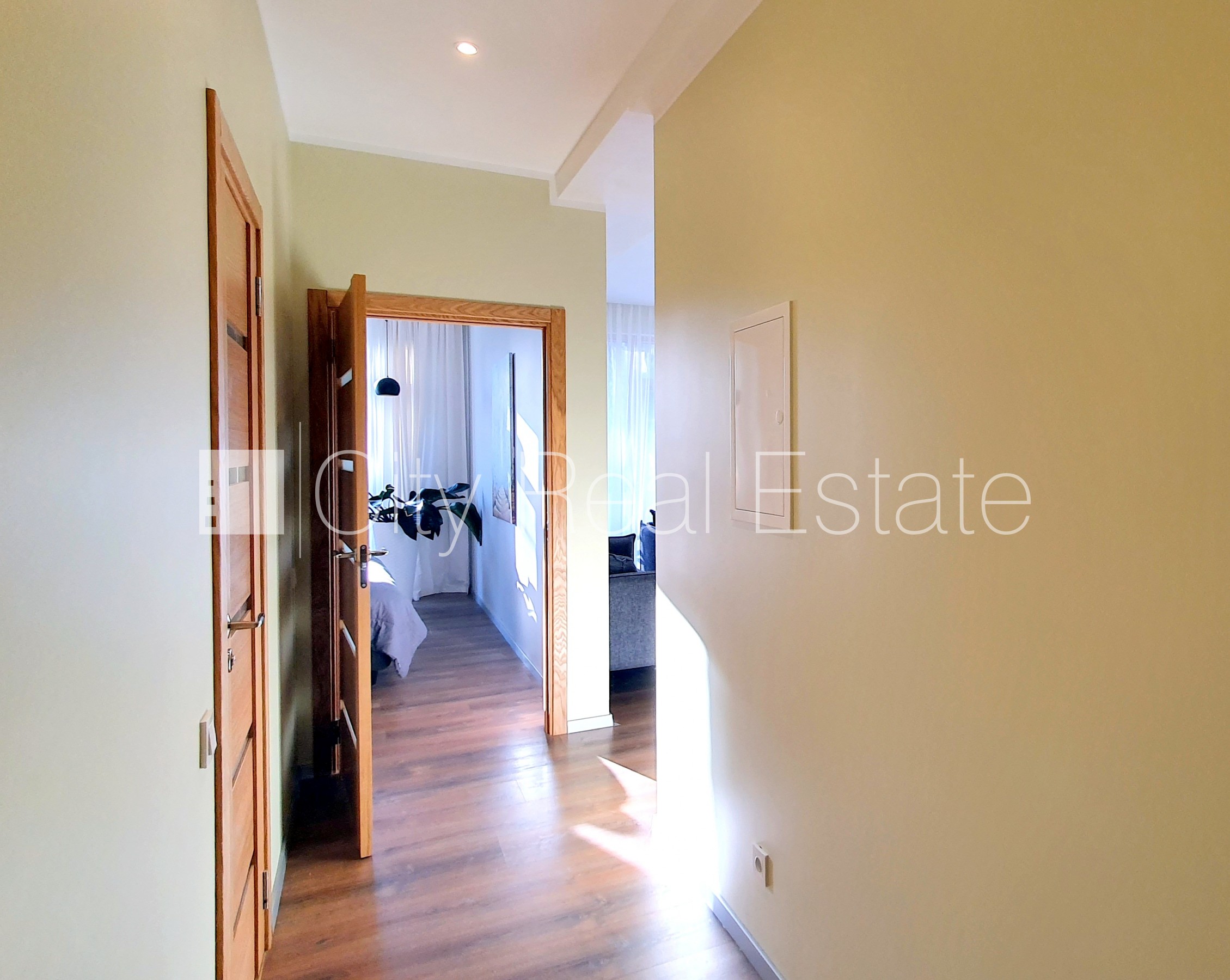 Sludinājumi. Projekts - Jūrmalas Pērle, zeme īpašumā, jaunceltne, labiekārtota apzaļumota teritorija, slēgta Cena: 250000 EUR Foto #17