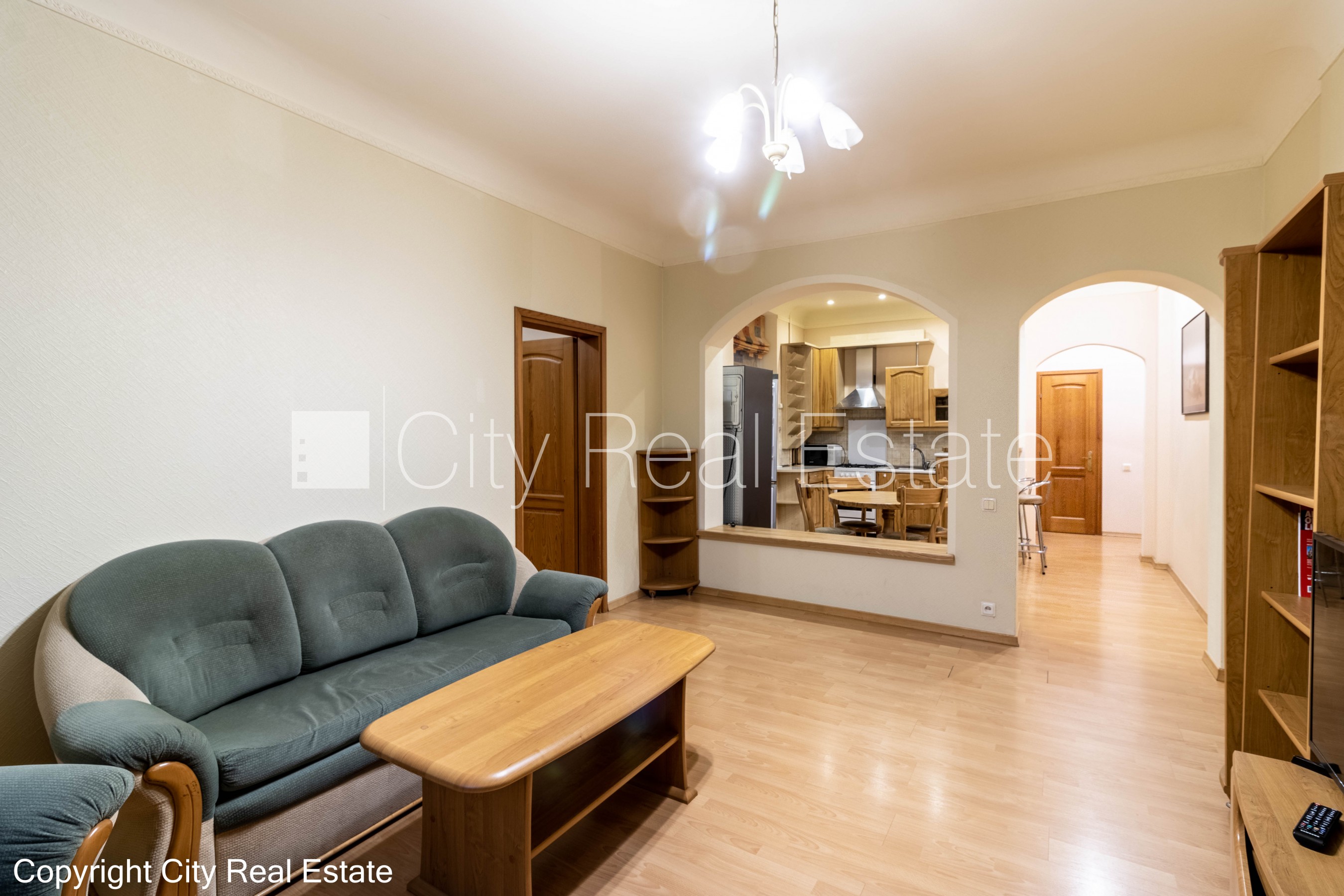 Sludinājumi. Pagalma māja, labiekārtota apzaļumota teritorija, ieeja no pagalma, guļamistabu skaits 1 gab., Cena: 600 EUR/mēn Foto #8