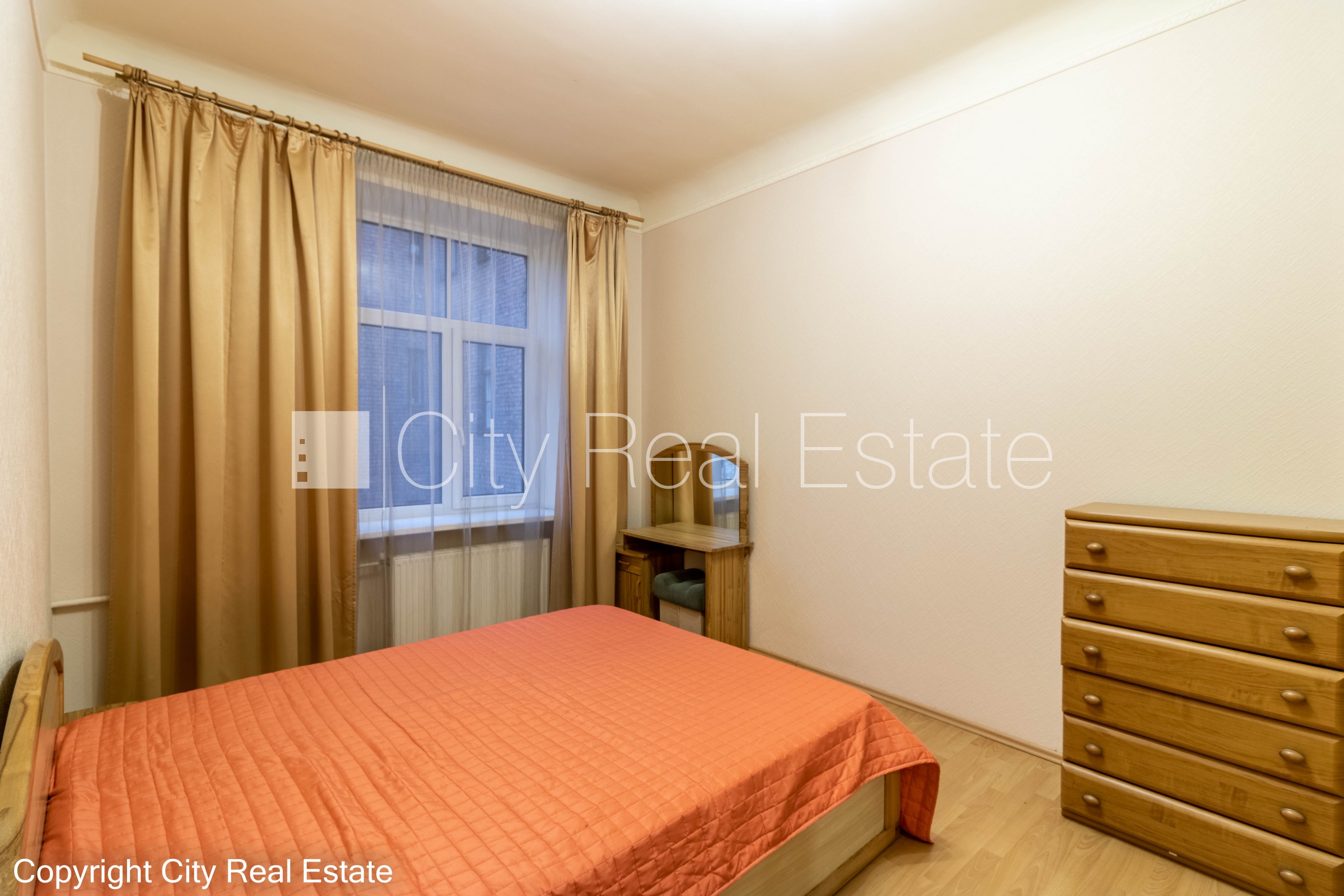 Sludinājumi. Pagalma māja, labiekārtota apzaļumota teritorija, ieeja no pagalma, guļamistabu skaits 1 gab., Cena: 600 EUR/mēn Foto #11