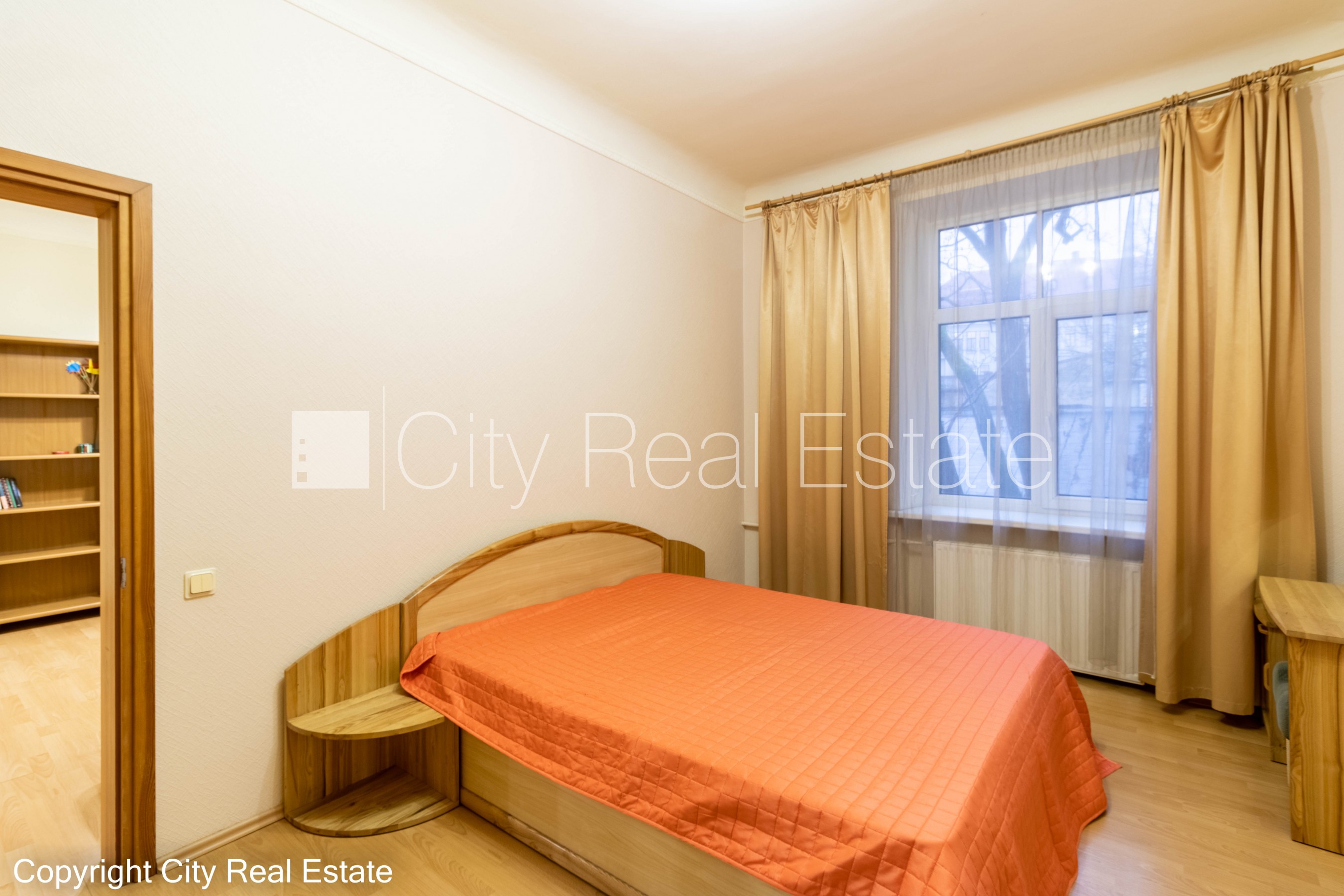 Sludinājumi. Pagalma māja, labiekārtota apzaļumota teritorija, ieeja no pagalma, guļamistabu skaits 1 gab., Cena: 600 EUR/mēn Foto #10