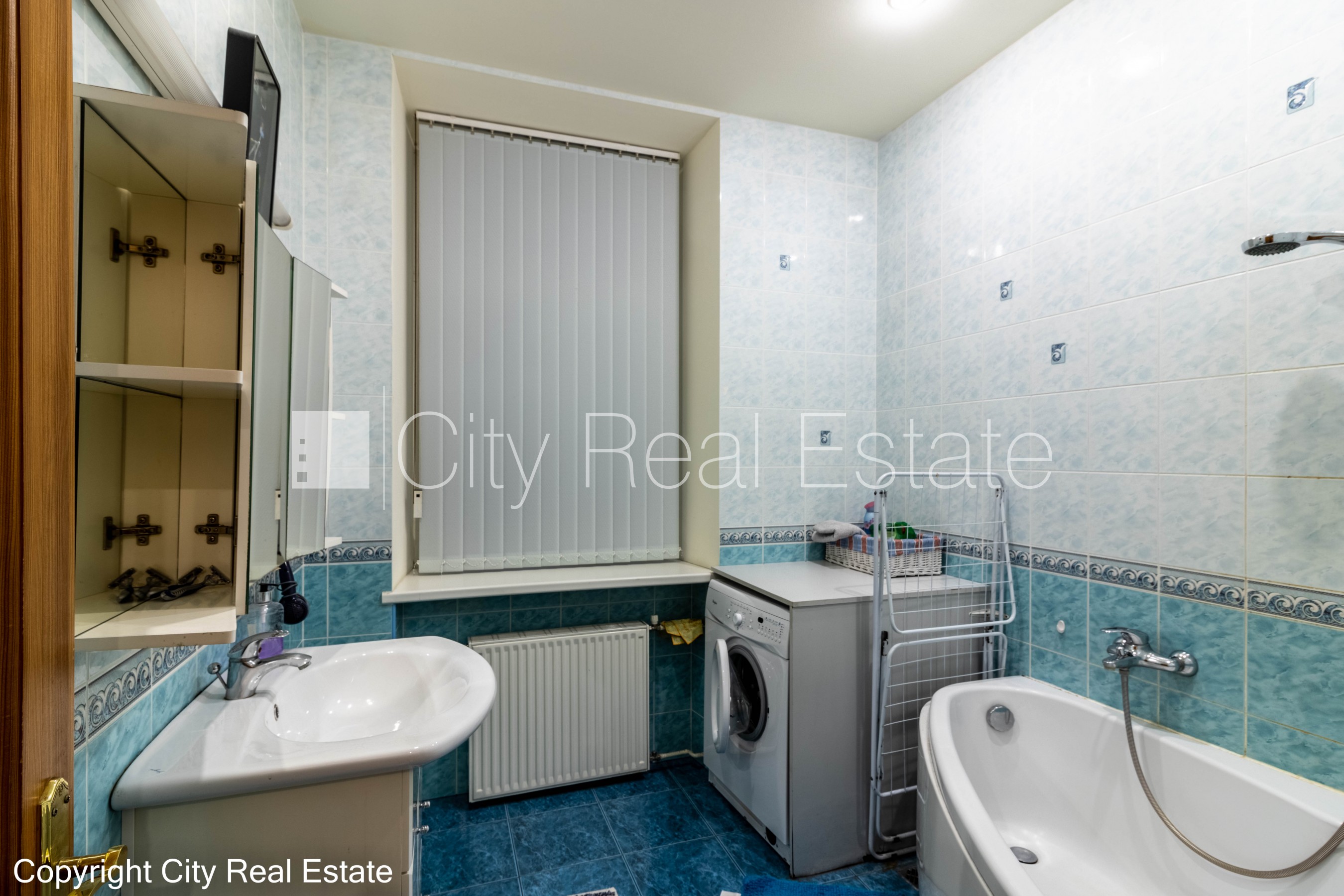 Sludinājumi. Pagalma māja, labiekārtota apzaļumota teritorija, ieeja no pagalma, guļamistabu skaits 1 gab., Cena: 600 EUR/mēn Foto #15