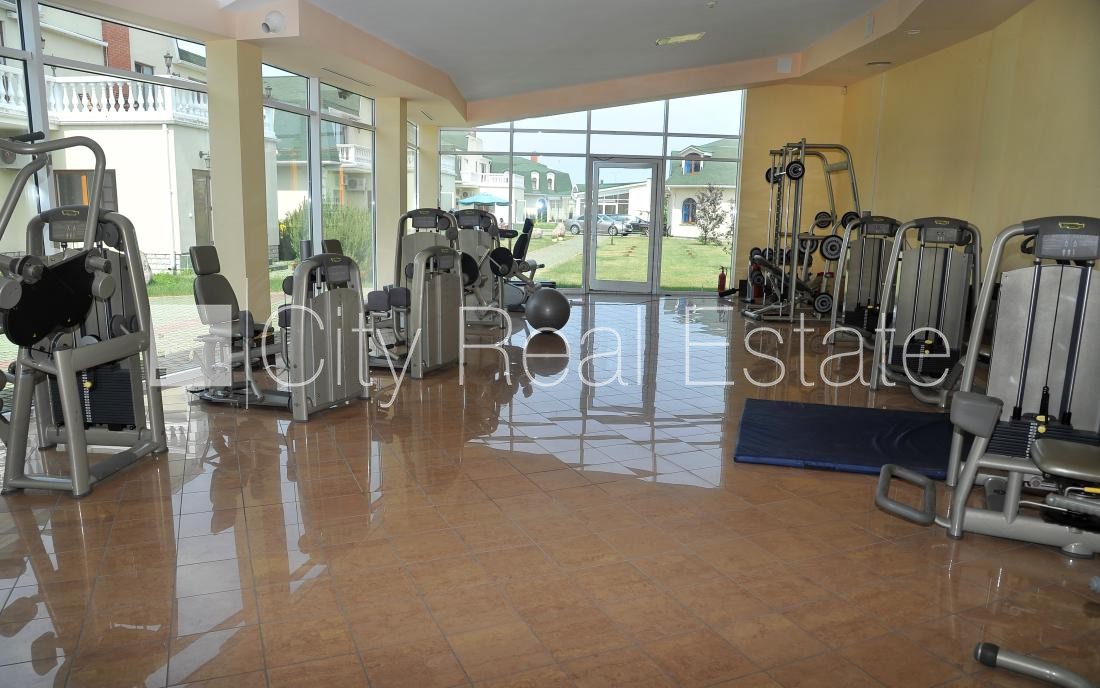 Sludinājumi. Slēgta teritorija, garāža vienai automašīnai, terase, guļamistabu skaits 3 gab., studio tipa, Cena: 295000 EUR Foto #23