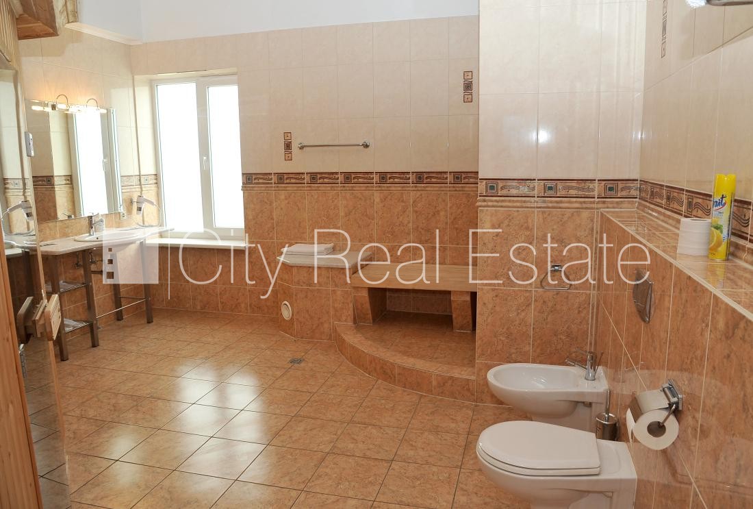 Sludinājumi. Slēgta teritorija, garāža vienai automašīnai, terase, guļamistabu skaits 3 gab., studio tipa, Cena: 295000 EUR Foto #17