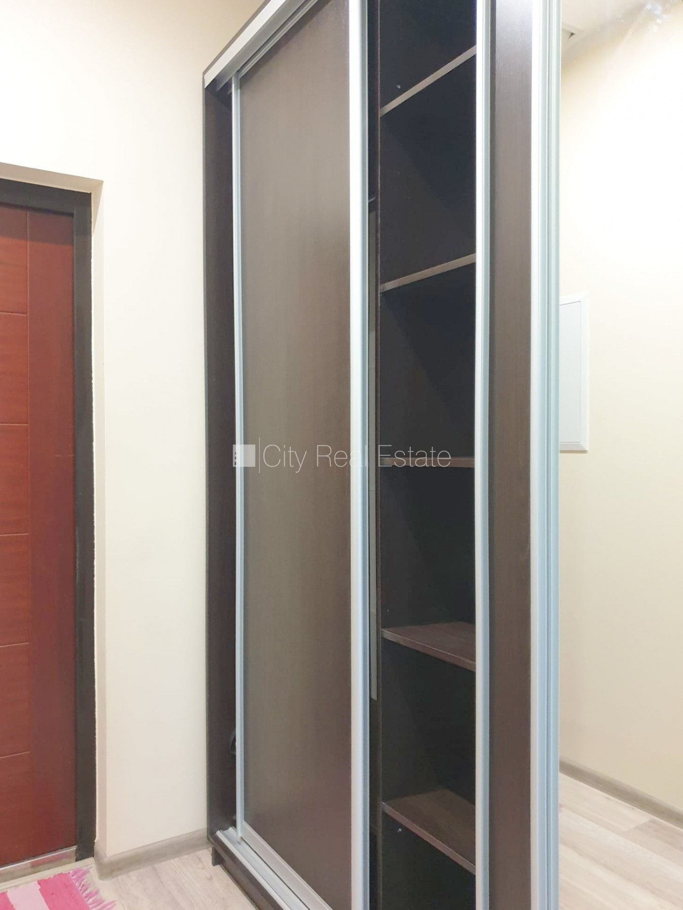 Sludinājumi. Projekts - Katoļu 9, fasādes māja, renovēta māja, labiekārtota apzaļumota teritorija, slēgts Cena: 450 EUR/mēn Foto #21