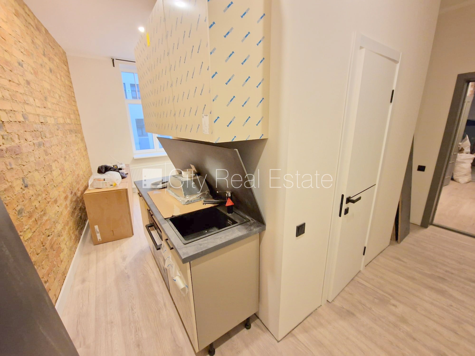 Объявление. Проект - Matīsa 38 (Матиса 38), фасадный дом, реновированный дом, закрытый двор, вход с улицы, Цена: 320 EUR/мес. Foto #1