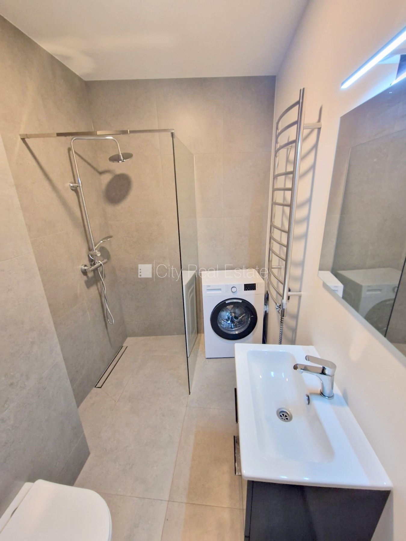 Sludinājumi. Projekts - Matīsa 38, pagalma ēka, renovēta māja, labiekārtots apzaļumots pagalms, slēgts pagalms, Cena: 500 EUR/mēn Foto #20