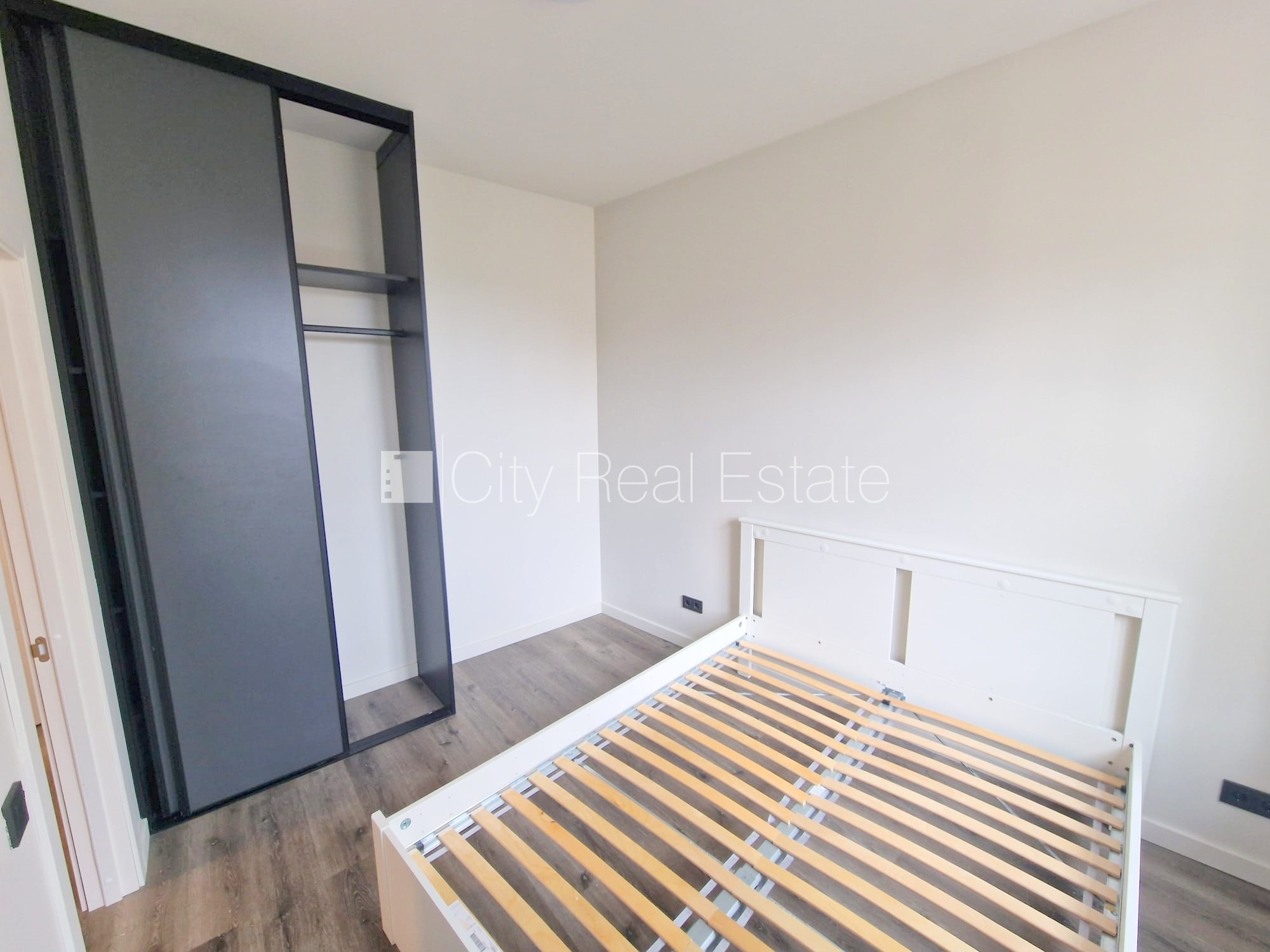 Sludinājumi. Projekts - Matīsa 38, pagalma ēka, renovēta māja, labiekārtots apzaļumots pagalms, slēgts pagalms, Cena: 500 EUR/mēn Foto #12