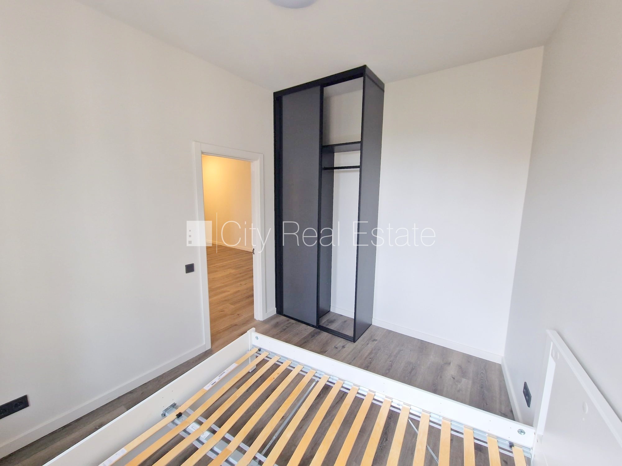 Sludinājumi. Projekts - Matīsa 38, pagalma ēka, renovēta māja, labiekārtots apzaļumots pagalms, slēgts pagalms, Cena: 500 EUR/mēn Foto #14