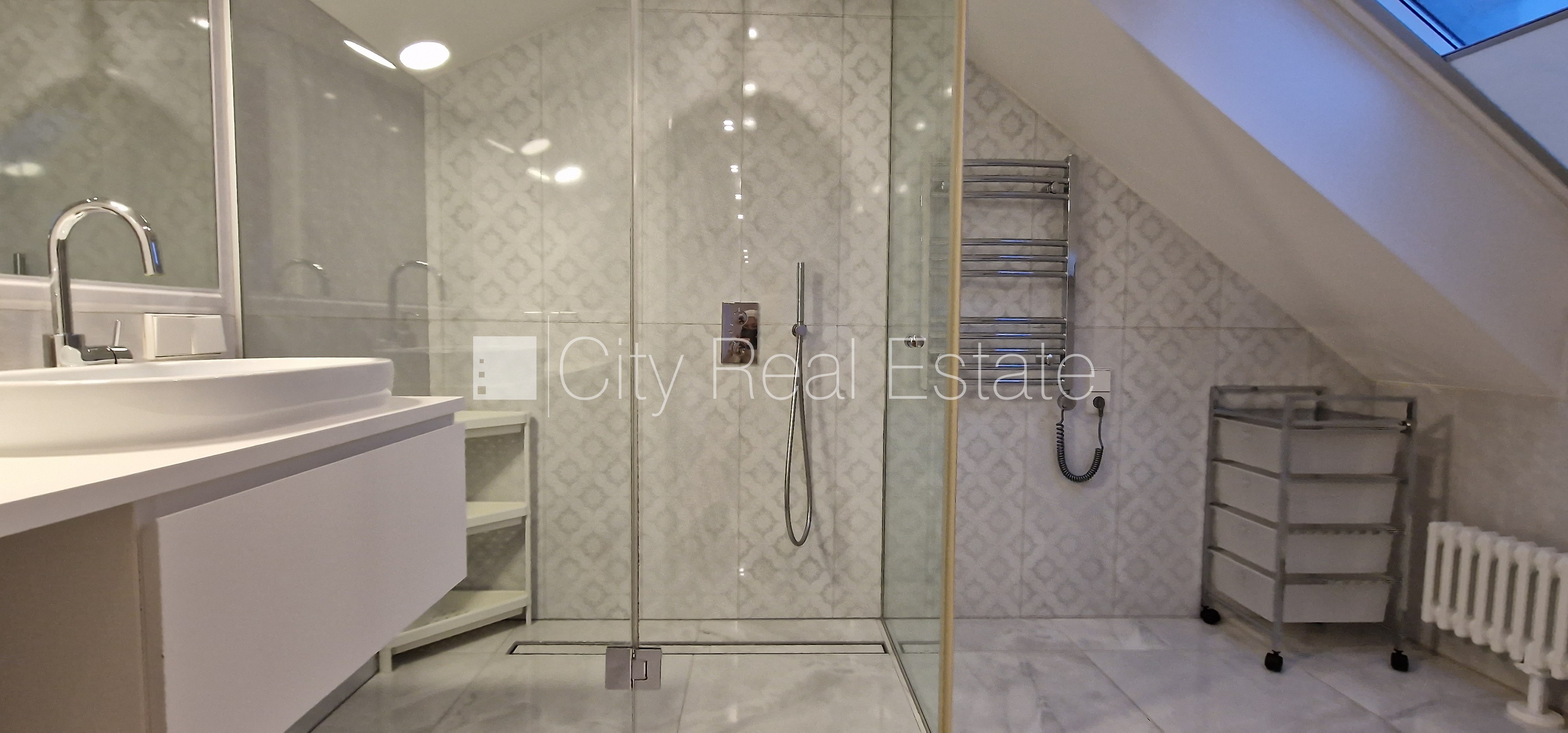 Sludinājumi. Projekts - Residence Lumiere, pārdodu priekšlīguma rezervāciju, fasādes māja, renovēta māja, Cena: 590000 EUR Foto #17