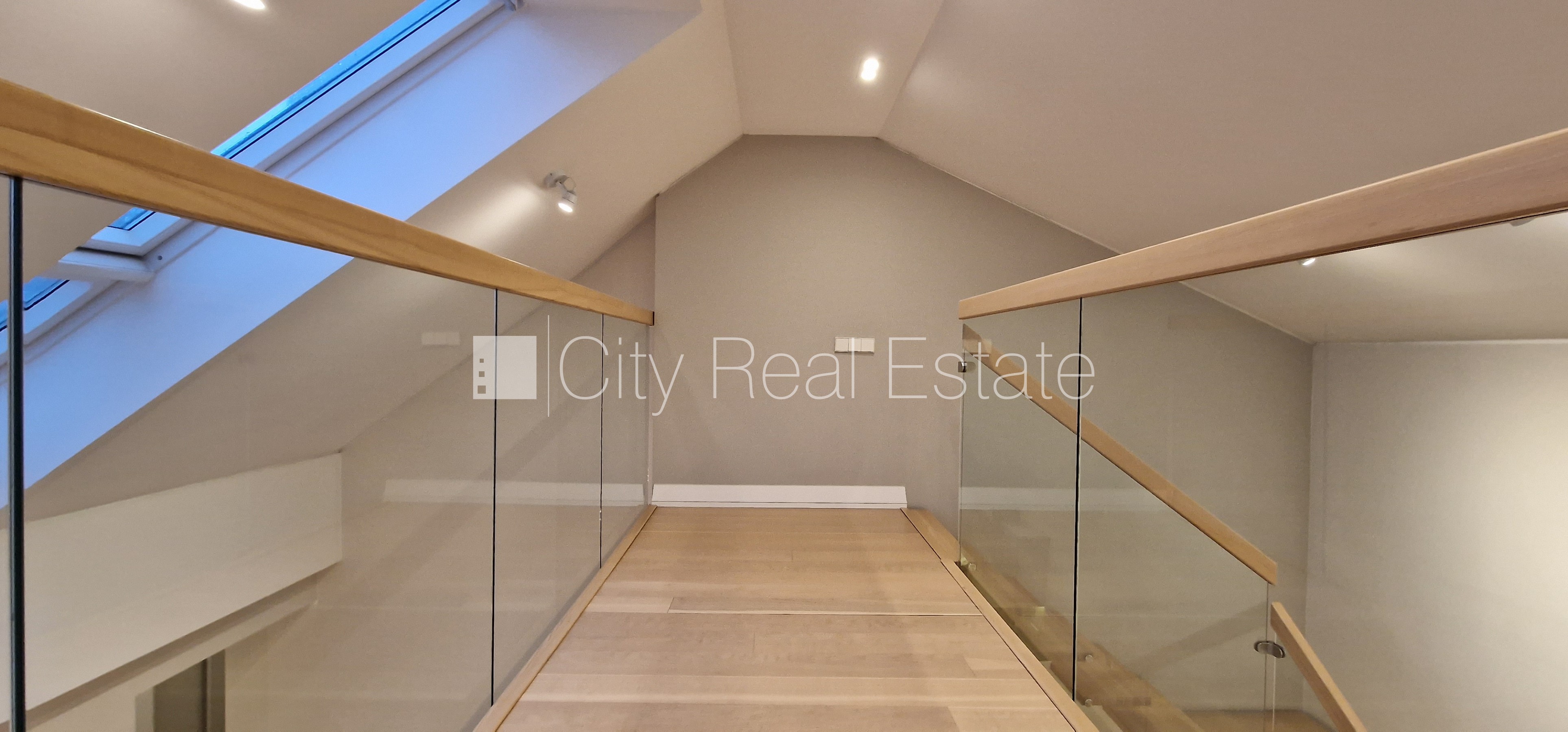 Sludinājumi. Projekts - Residence Lumiere, pārdodu priekšlīguma rezervāciju, fasādes māja, renovēta māja, Cena: 590000 EUR Foto #12