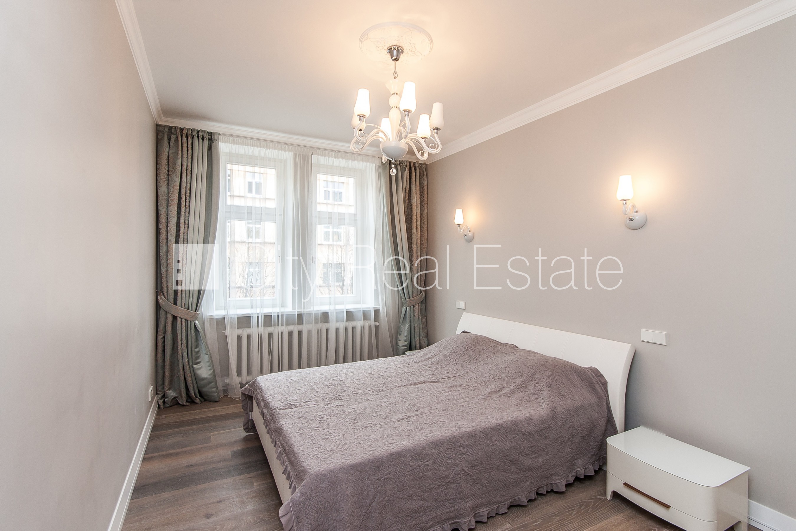 Sludinājumi. Projekts - Residence Lumiere, fasādes māja, renovēta māja, labiekārtota apzaļumota teritorija, Cena: 400000 EUR Foto #2