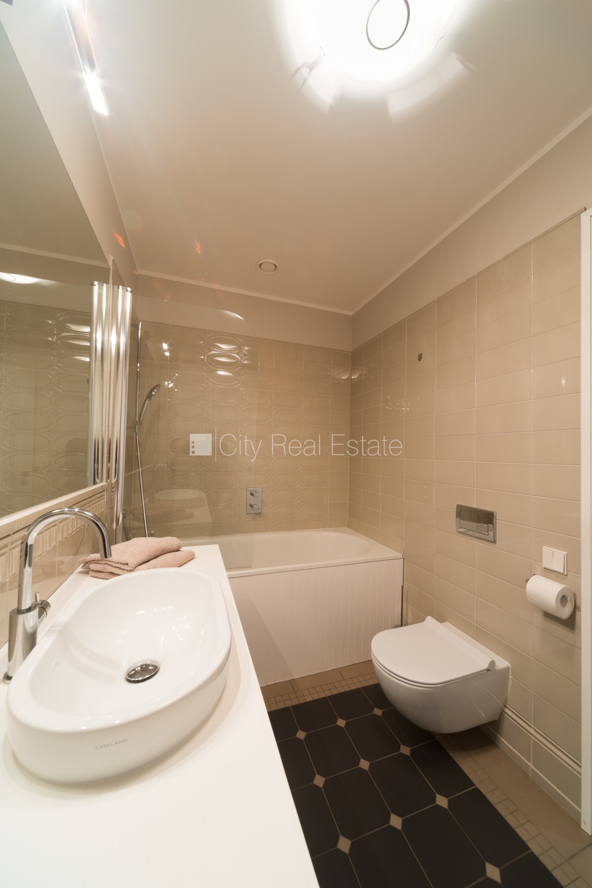 Sludinājumi. Projekts - Residence Lumiere, pārdodu priekšlīguma rezervāciju, zeme īpašumā, fasādes māja, Cena: 330000 EUR Foto #5