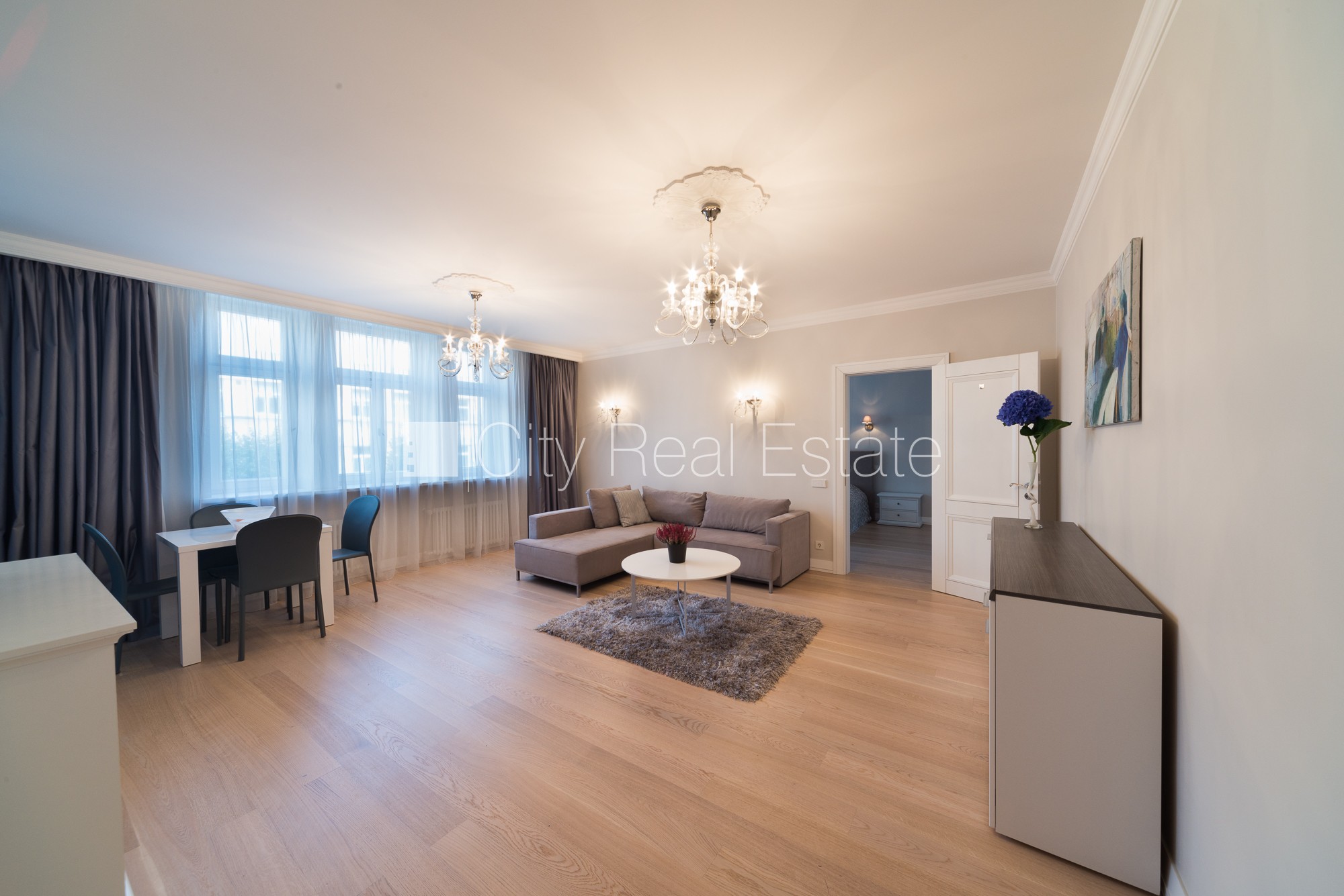 Sludinājumi. Projekts - Residence Lumiere, pārdodu priekšlīguma rezervāciju, zeme īpašumā, fasādes māja, Cena: 330000 EUR Foto #1