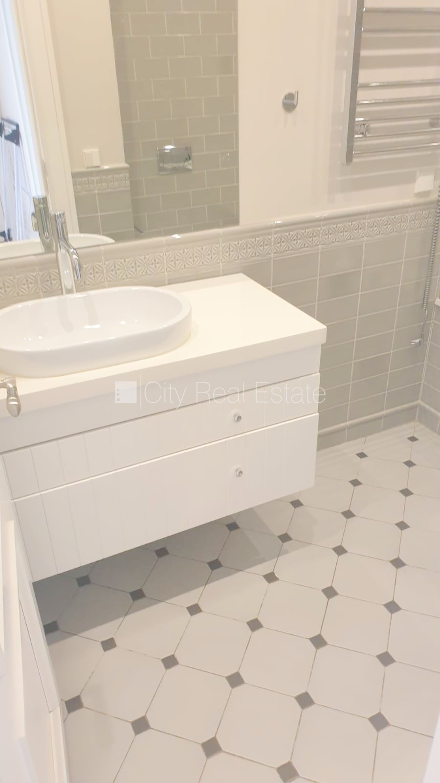 Sludinājumi. Projekts - Residence Lumiere, fasādes māja, renovēta māja, slēgts pagalms, pazemes autostāvvieta, Cena: 1600 EUR/mēn Foto #17