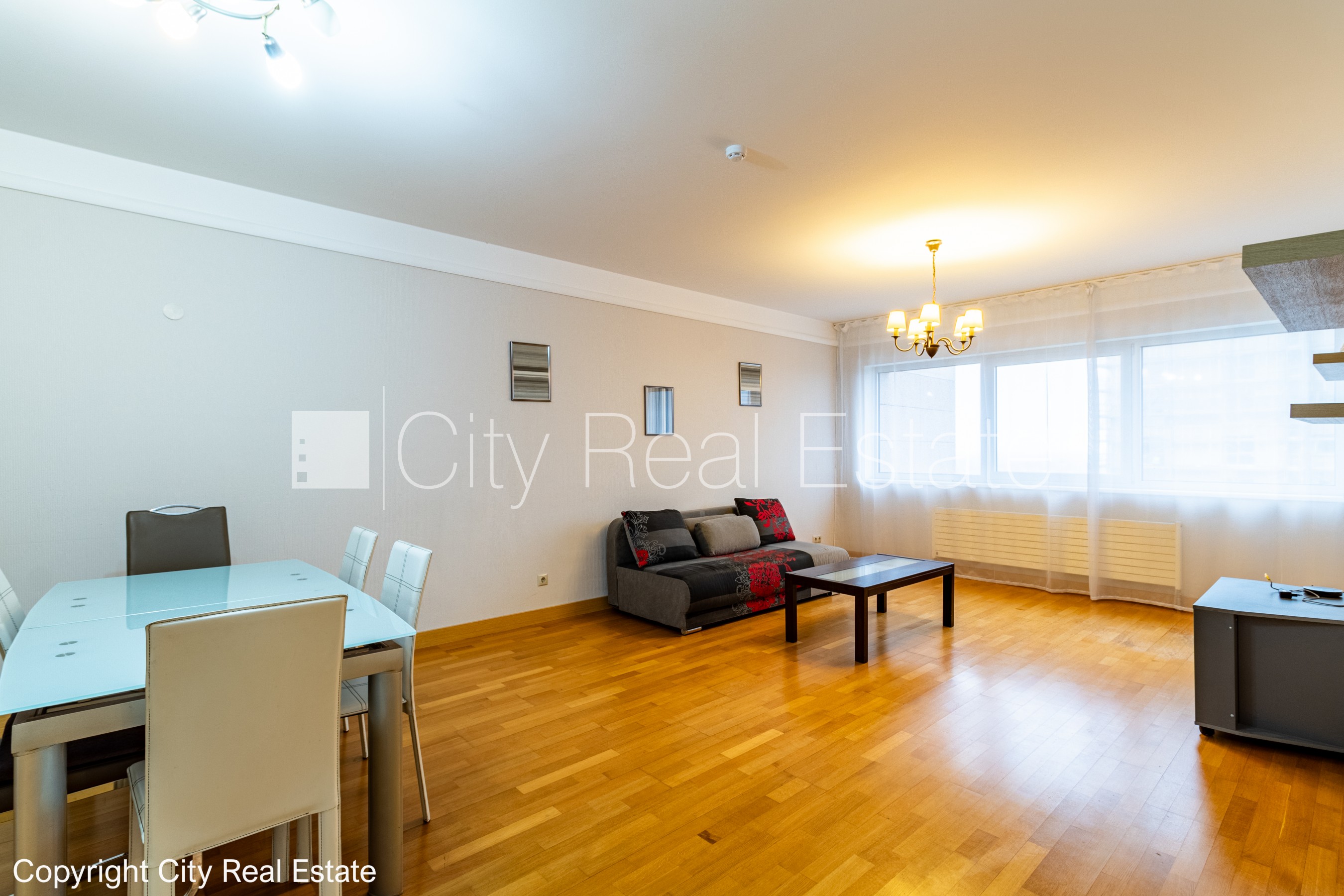 Sludinājumi. Projekts - Panorama Plaza, jaunceltne, vieta vairākām automašīnām, iespēja nomāt autostāvvietu, Cena: 650 EUR/mēn Foto #2